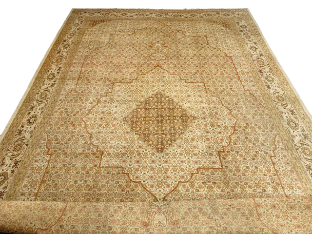 14X22 Antique Tabriz Hadji Jalili Rug Hand-Knotted Wool