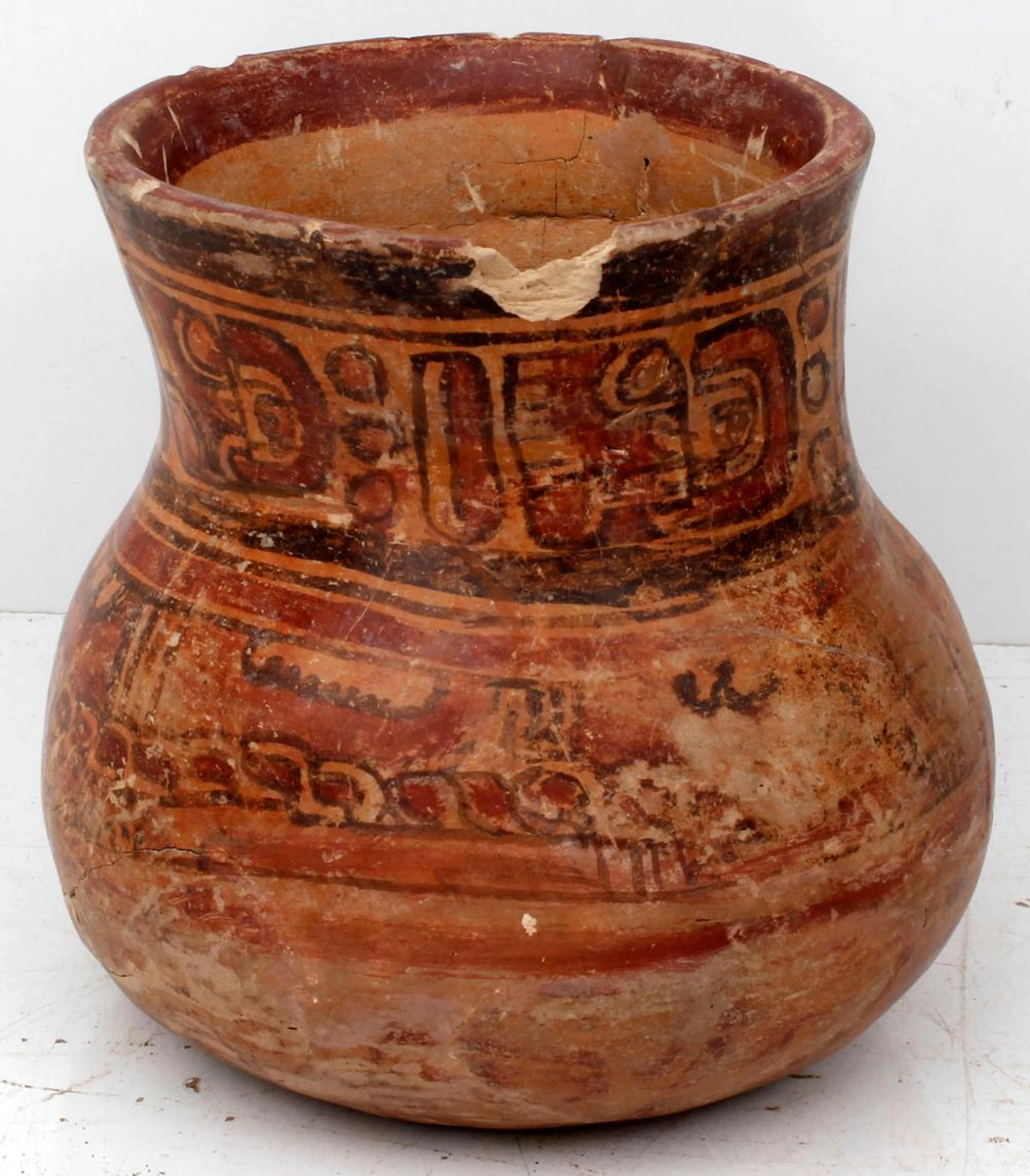 PRECOLUMBIAN TERRACOTTA JAR MAYA 200-800 CE