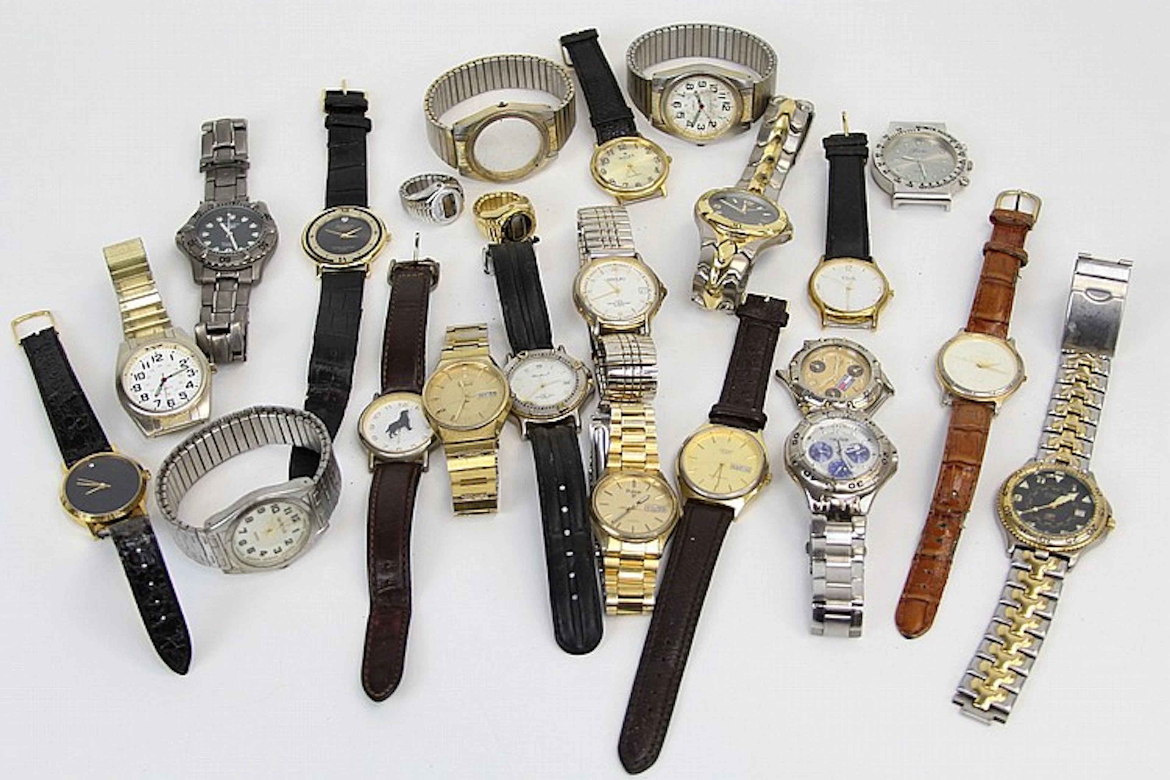 (21) LOT OF MENS WRISTWATCHES