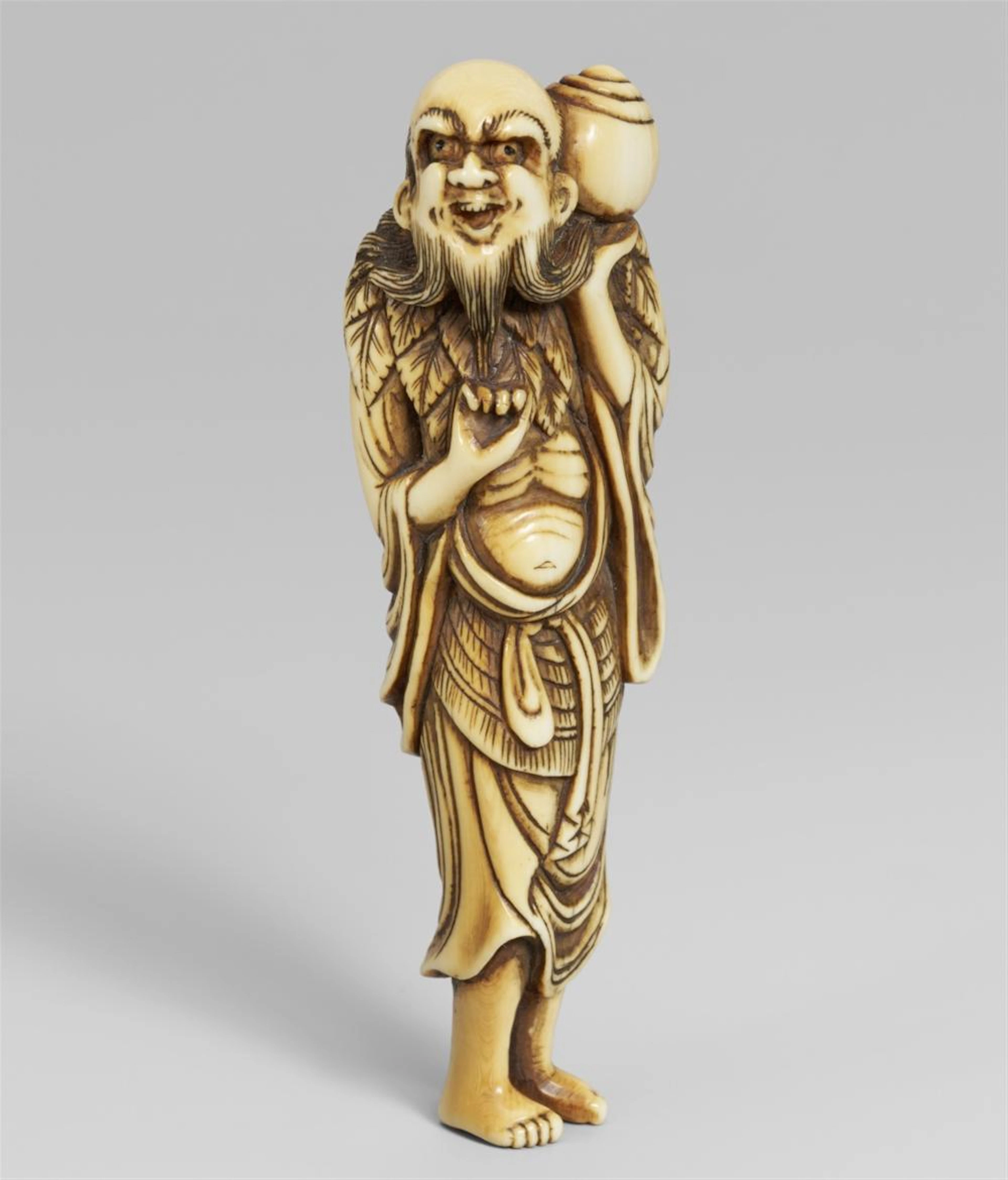 A fine ivory netsuke of sennin. 18th century