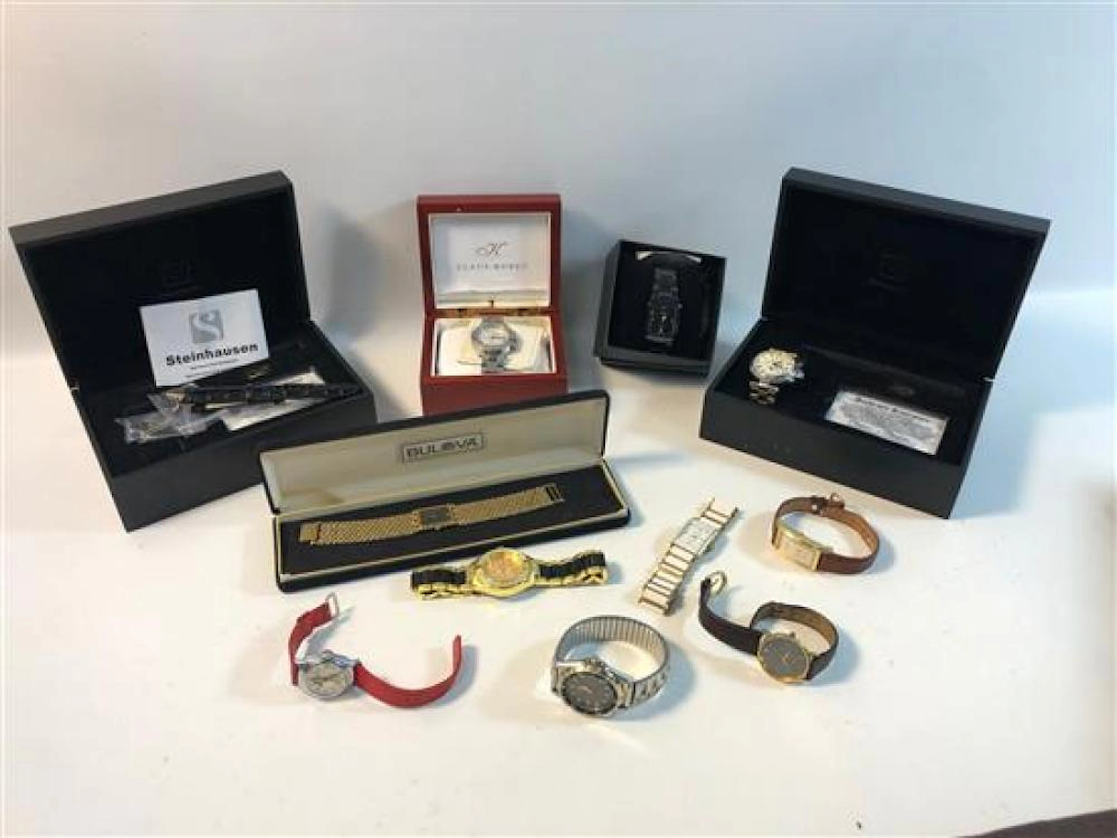 LOT ASSORTED WRIST WATCHES