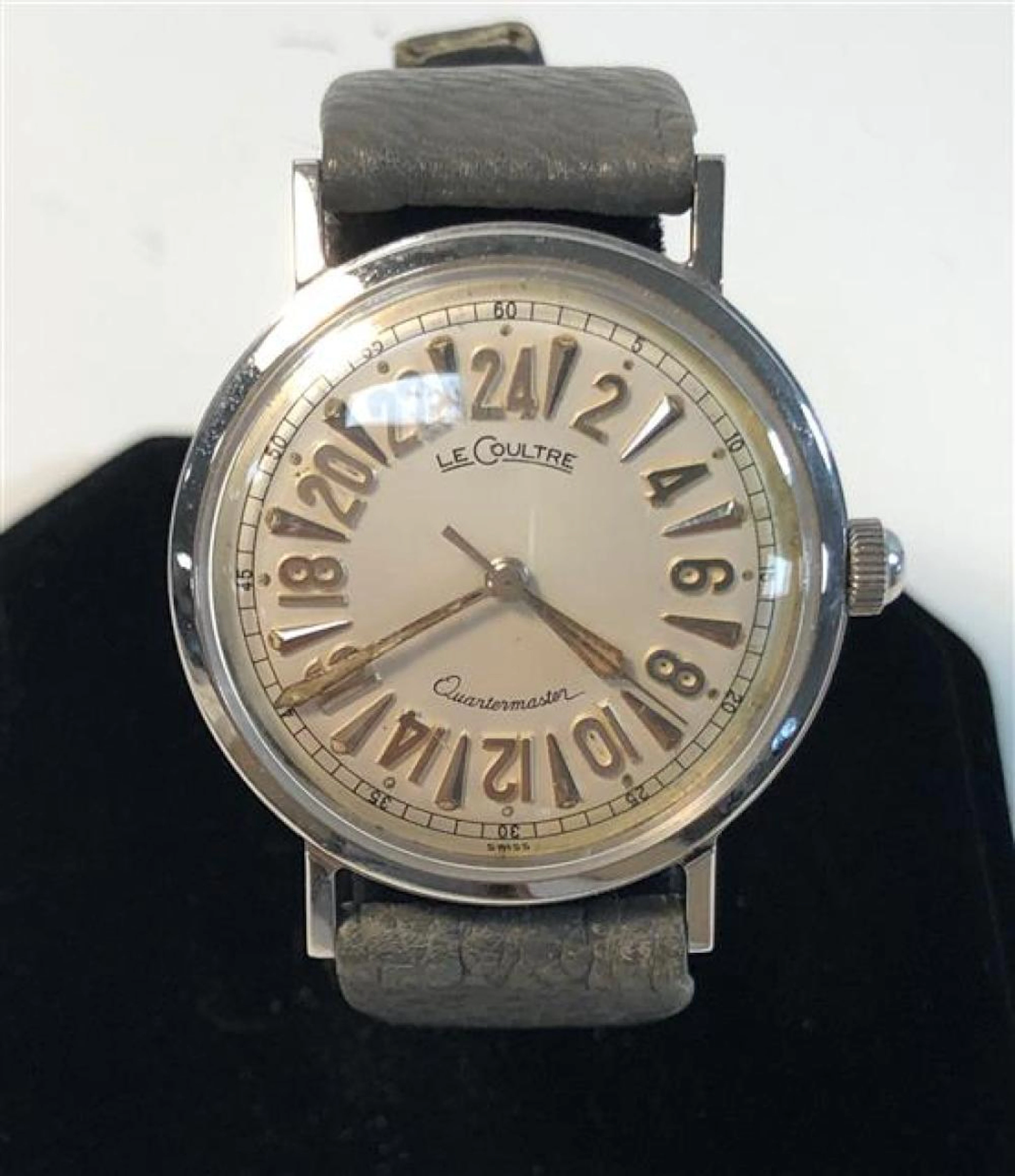 LE COULTRE WRIST WATCH