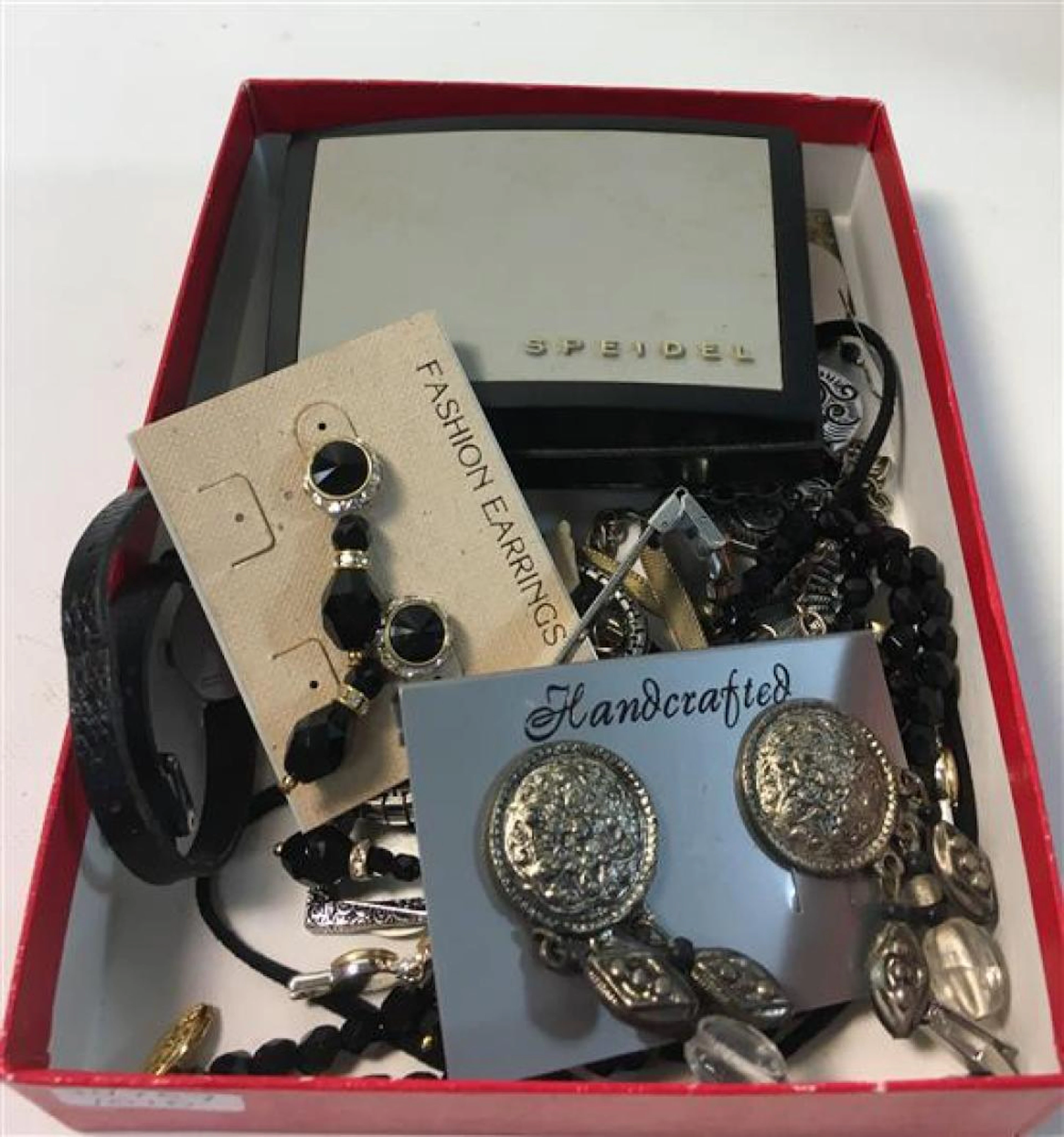 FASHION JEWELRY AND ACCESSORIES