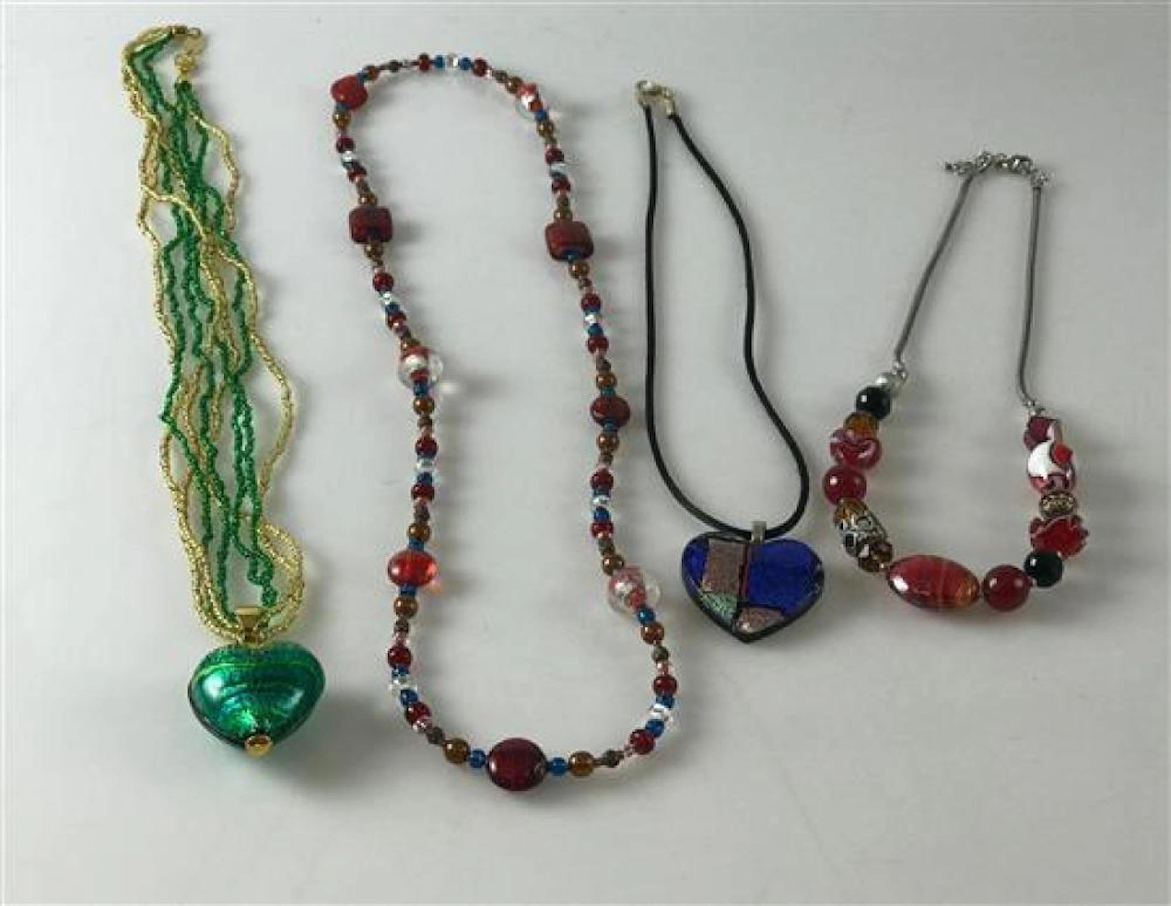 GLASS BEAD FASHION JEWELRY