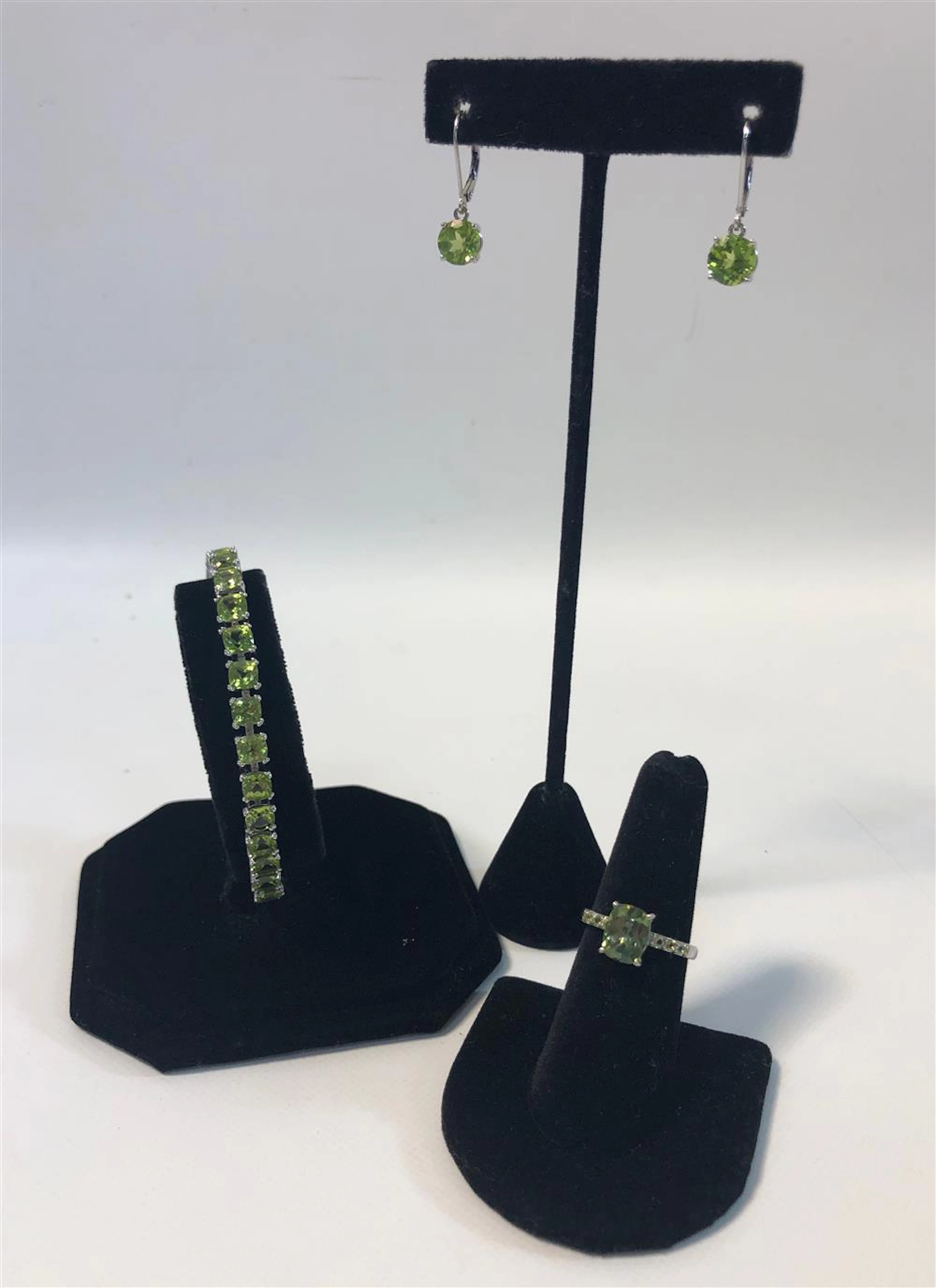 SILVER AND GEMSTONE FASHION JEWELRY SET