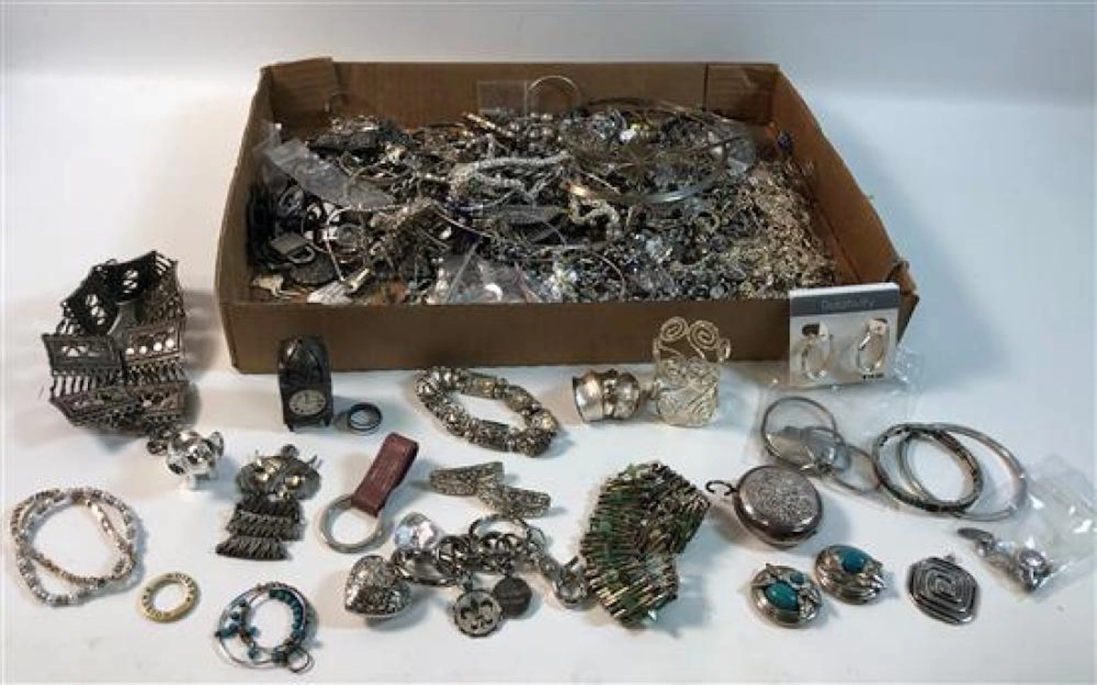 LOT SILVER TONE COSTUME JEWELRY AND ACCESSORIES