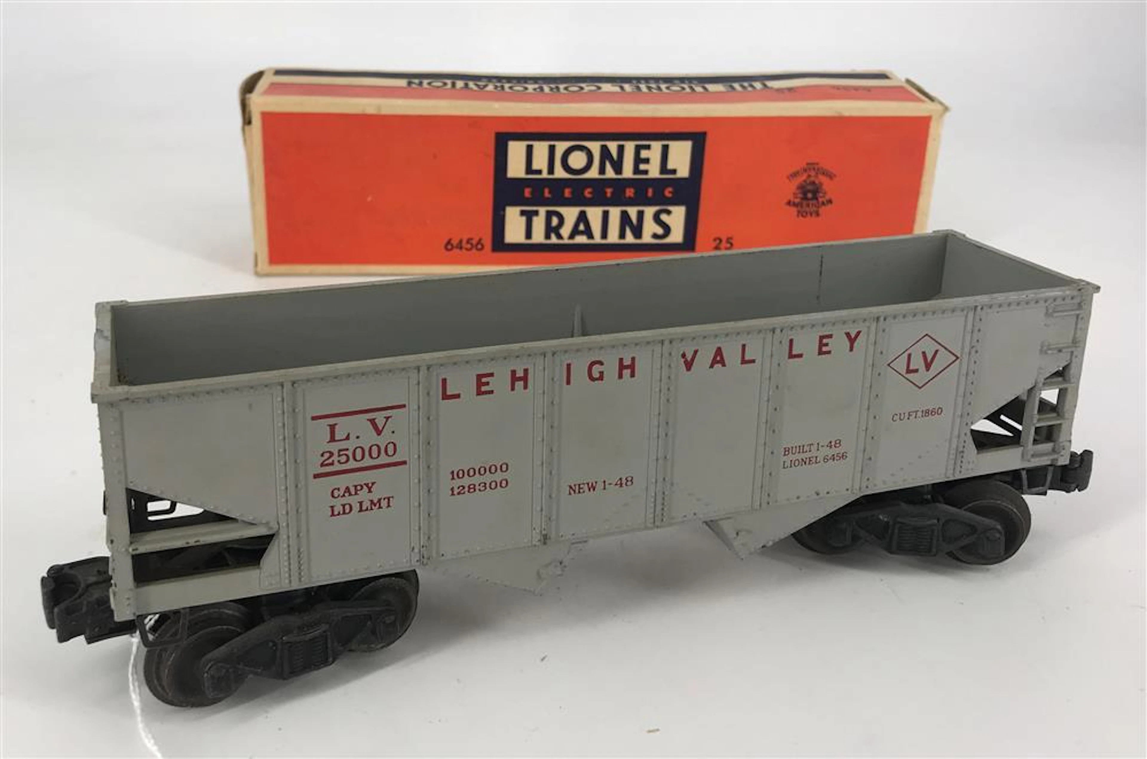 LIONEL POSTWAR O GAUGE 6456-25 LEHIGH VALLEY SHORT HOPPER GRAY WITH ORIGINAL BOX