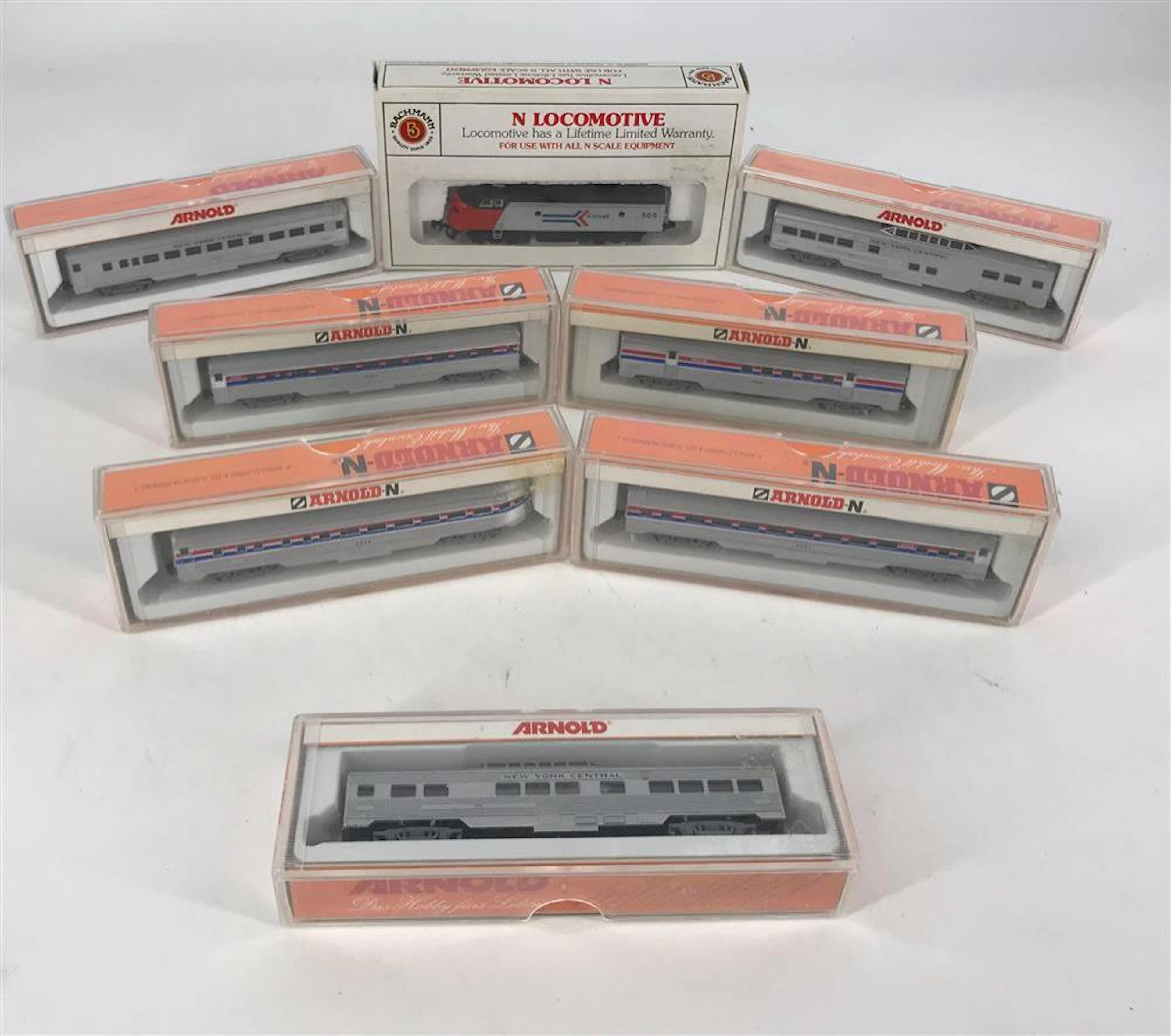 ARNOLD AND BACHMANN N SCALE PASSENGER, AMTRAK F9 DIESEL AND ARNOLD 5230 OBSERVATION CAR (20 5201 COACHES AND 5220 COMBINE AND (2) 54...
