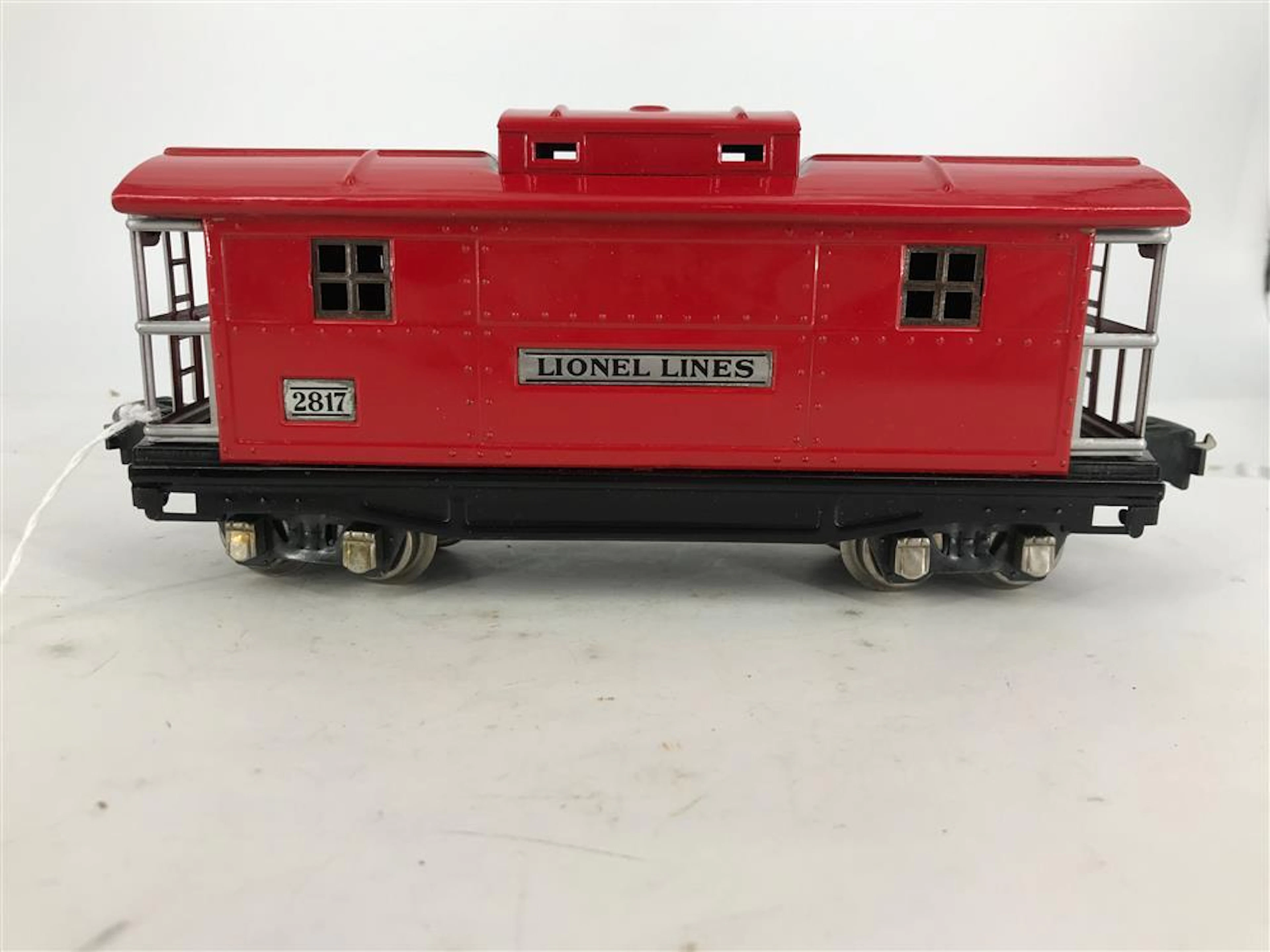 LIONEL PRE-WAR O GAUGE #2817 CABOOSE LIGHT RED BODY AND ROOF