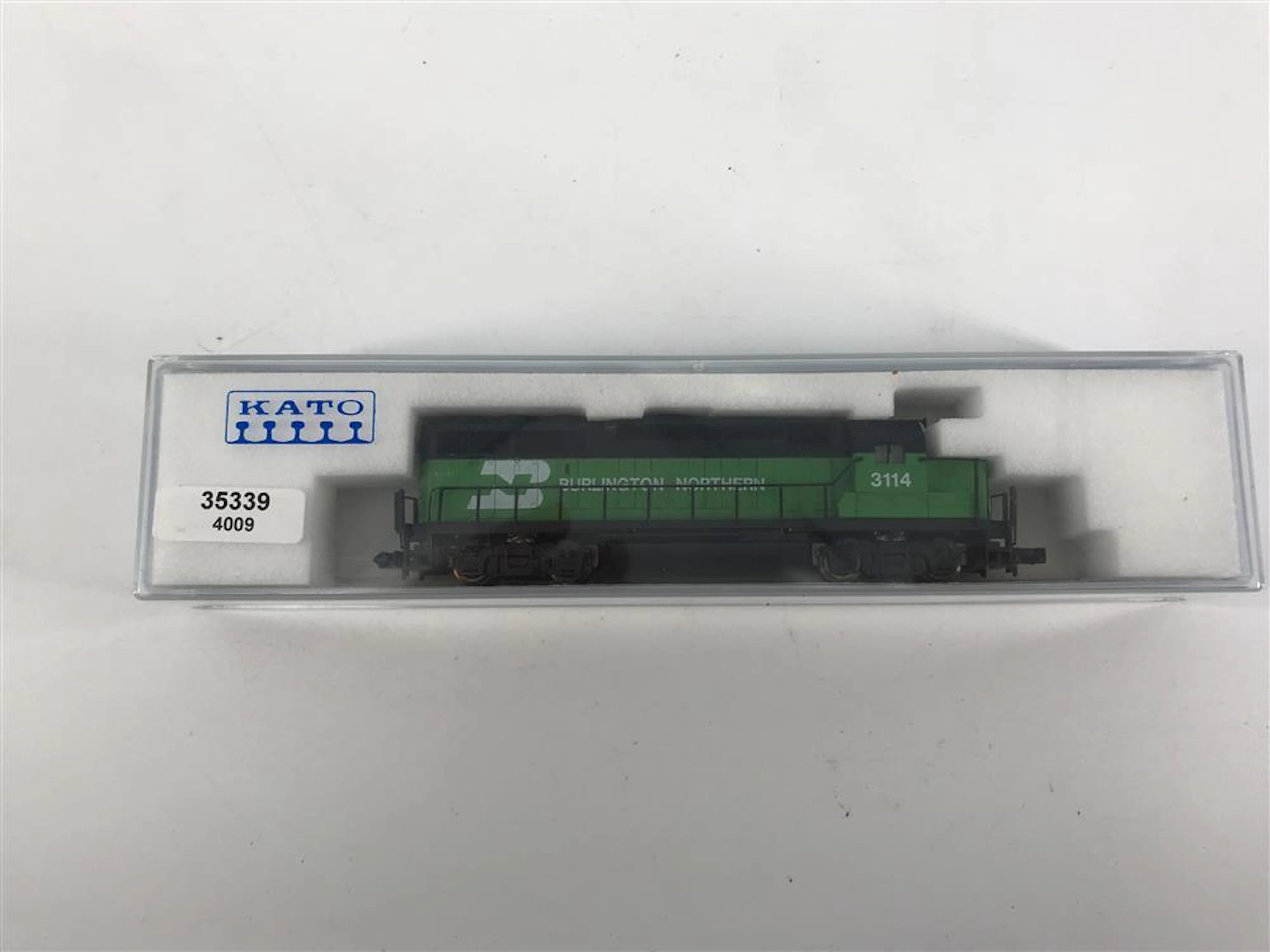 KATO N SCALE BN GP-50, LN IN ORIGINAL BOX