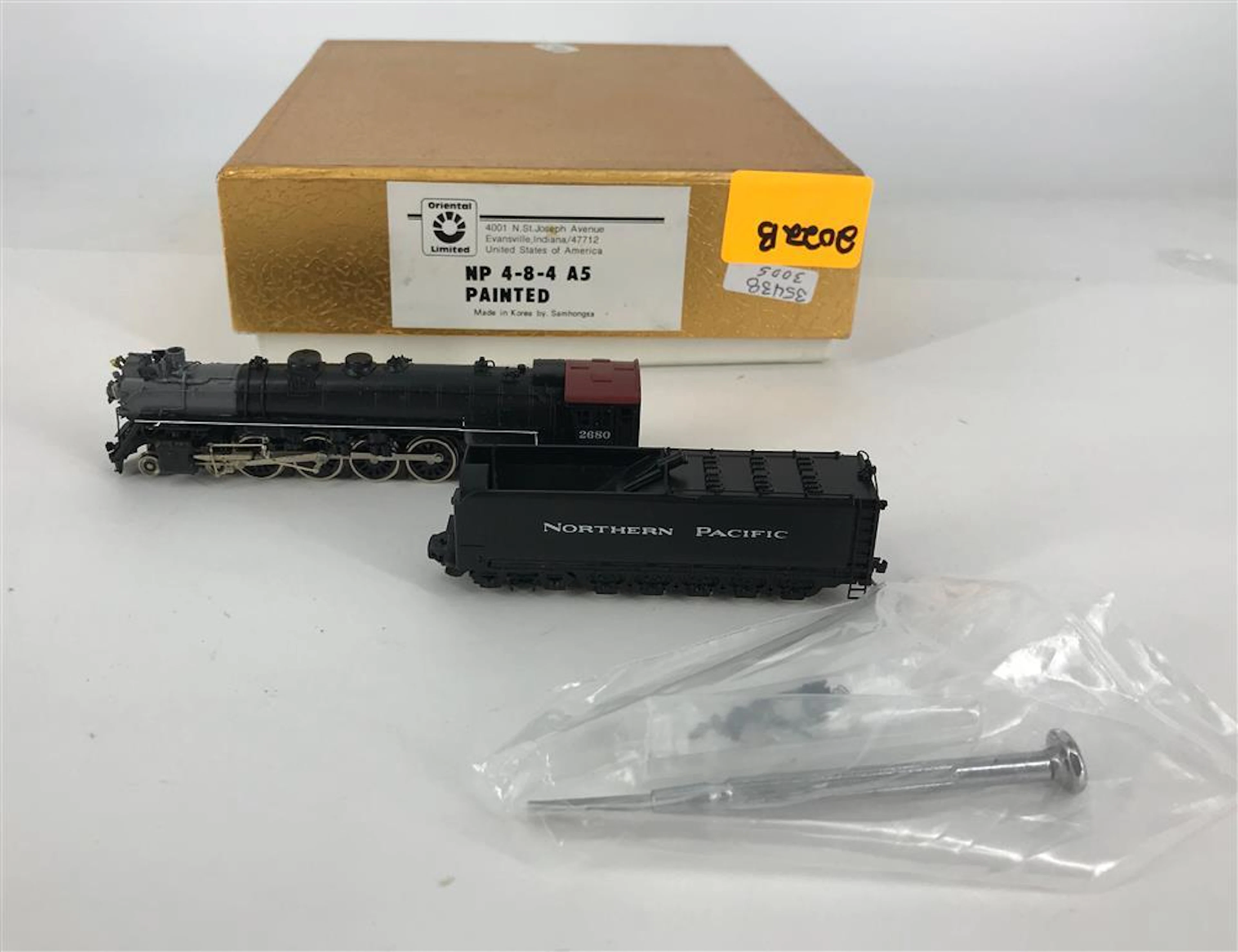 ORIENTAL LIMITED N GAUGE #2680 ENGINE AND TENDER NORTHERN PACIFIC