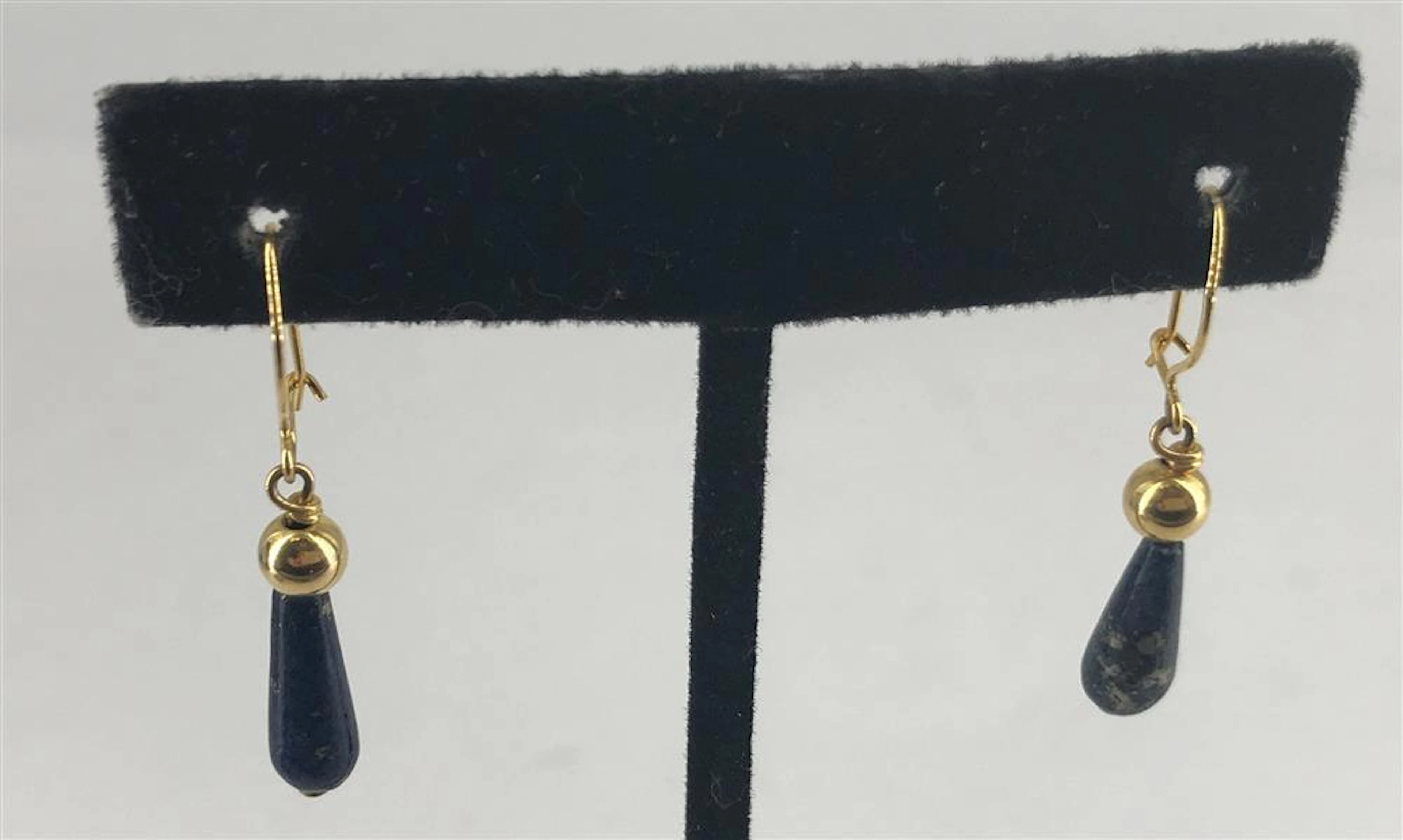14KT GOLD AND STONE EARRINGS