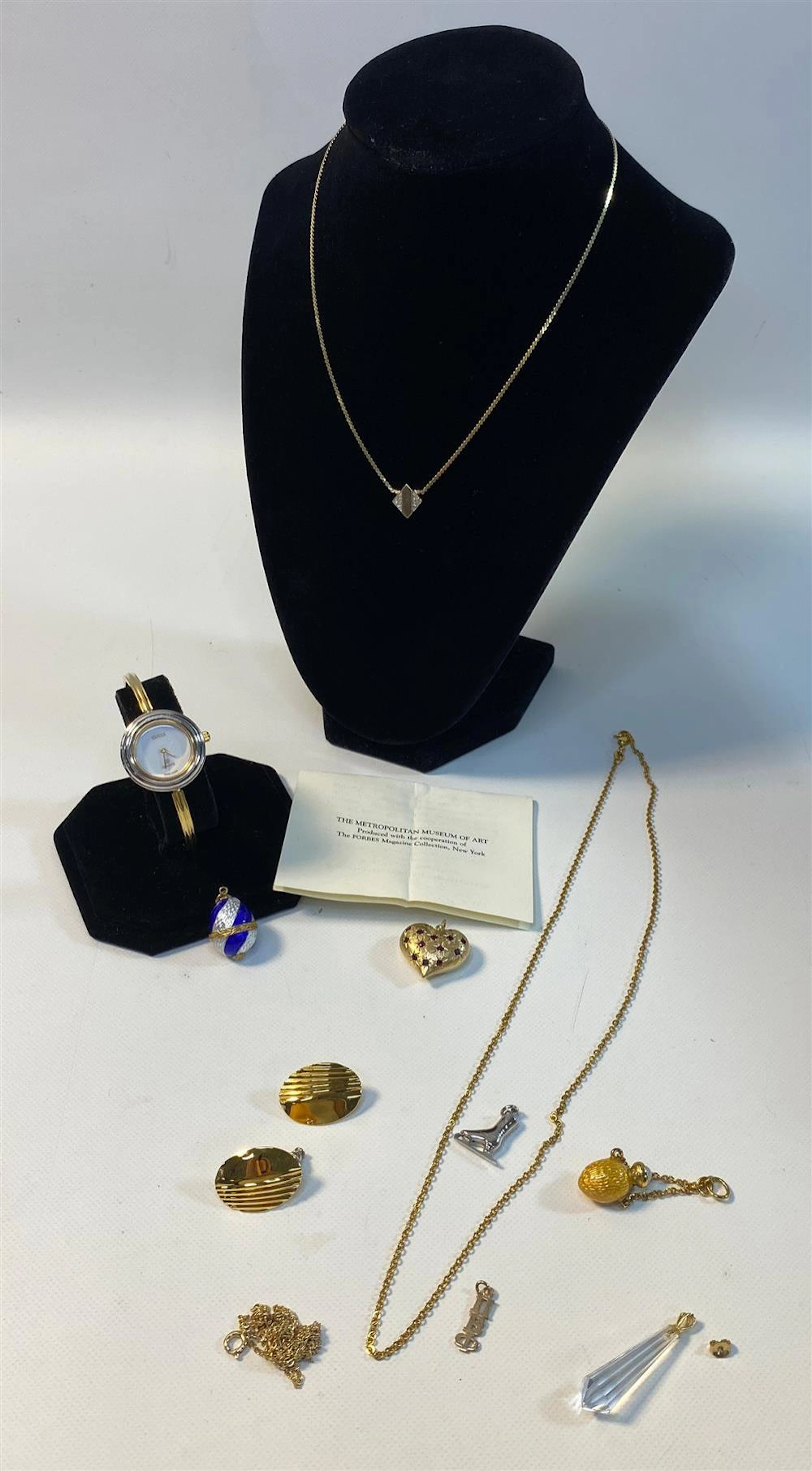 GOLD AND GOLD TONE ACCESSORIES