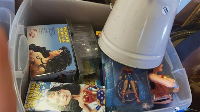 BOX LOT DC WONDER WOMAN FIGURINES, BOOKS, COMICS, METAL KETTLE