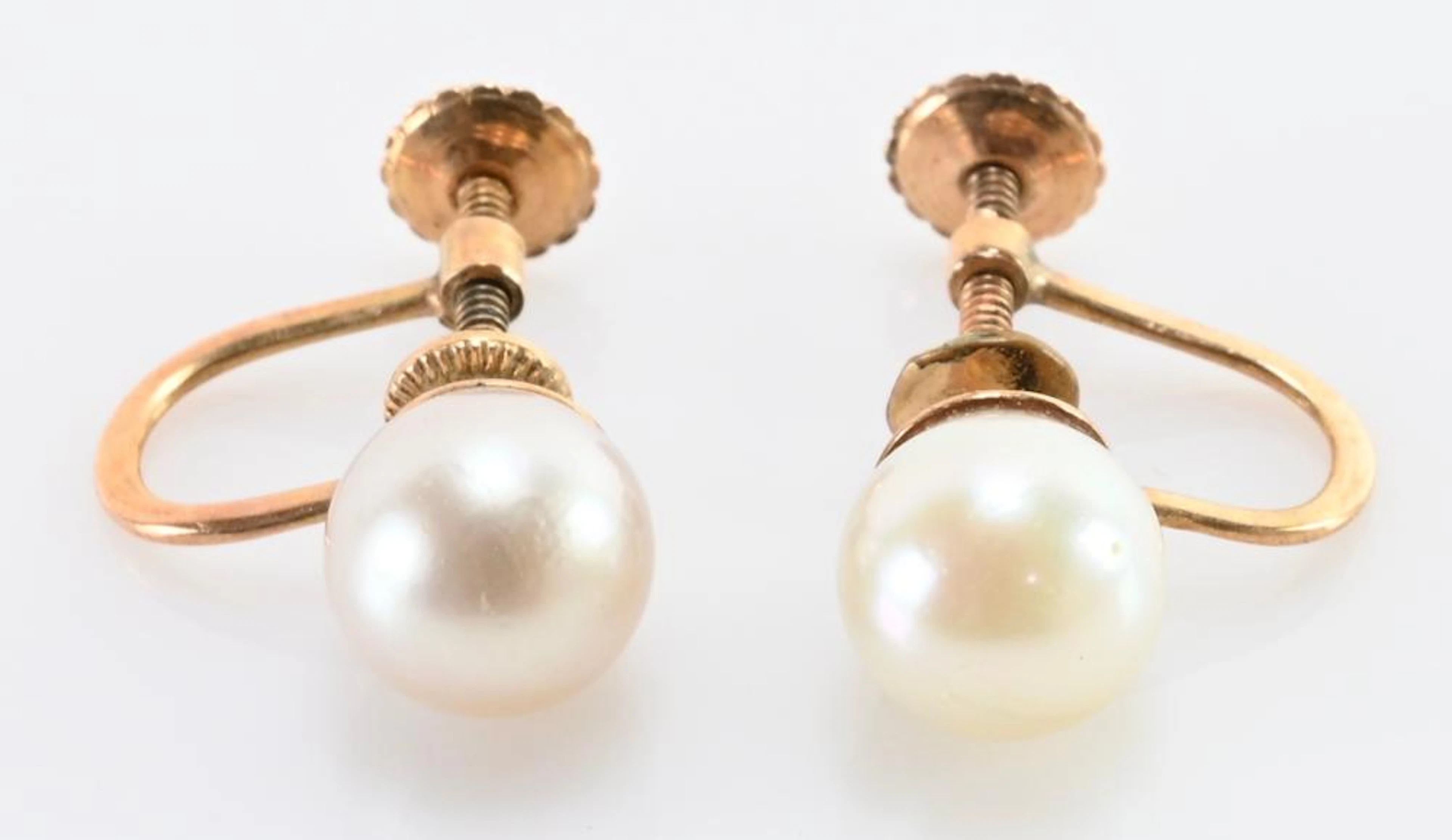 Vintage 10K Gold Designer Jewelry Pearl Earrings