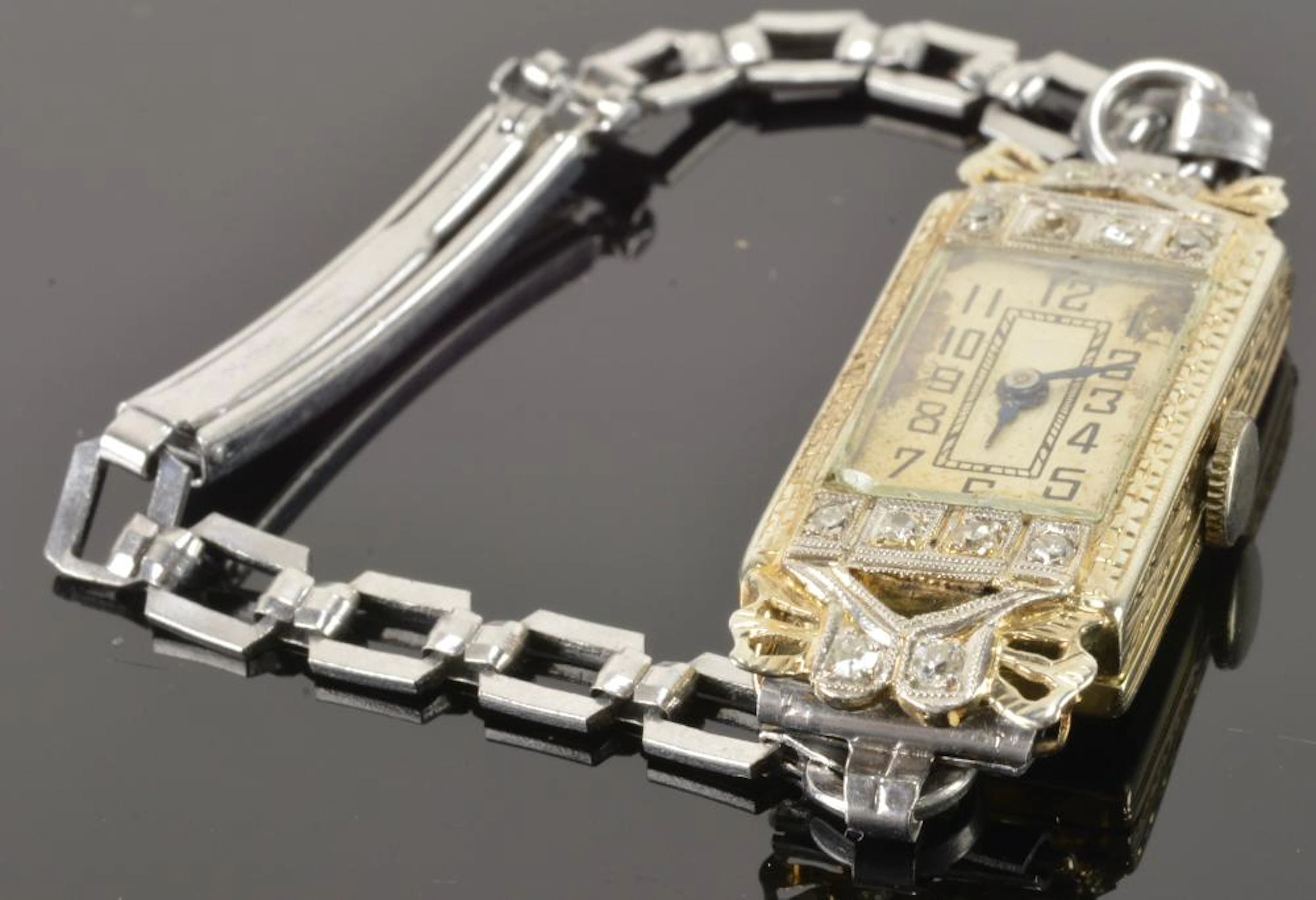 Vintage 18K Gold Goering Watch Co. Ladies Diamond Watch