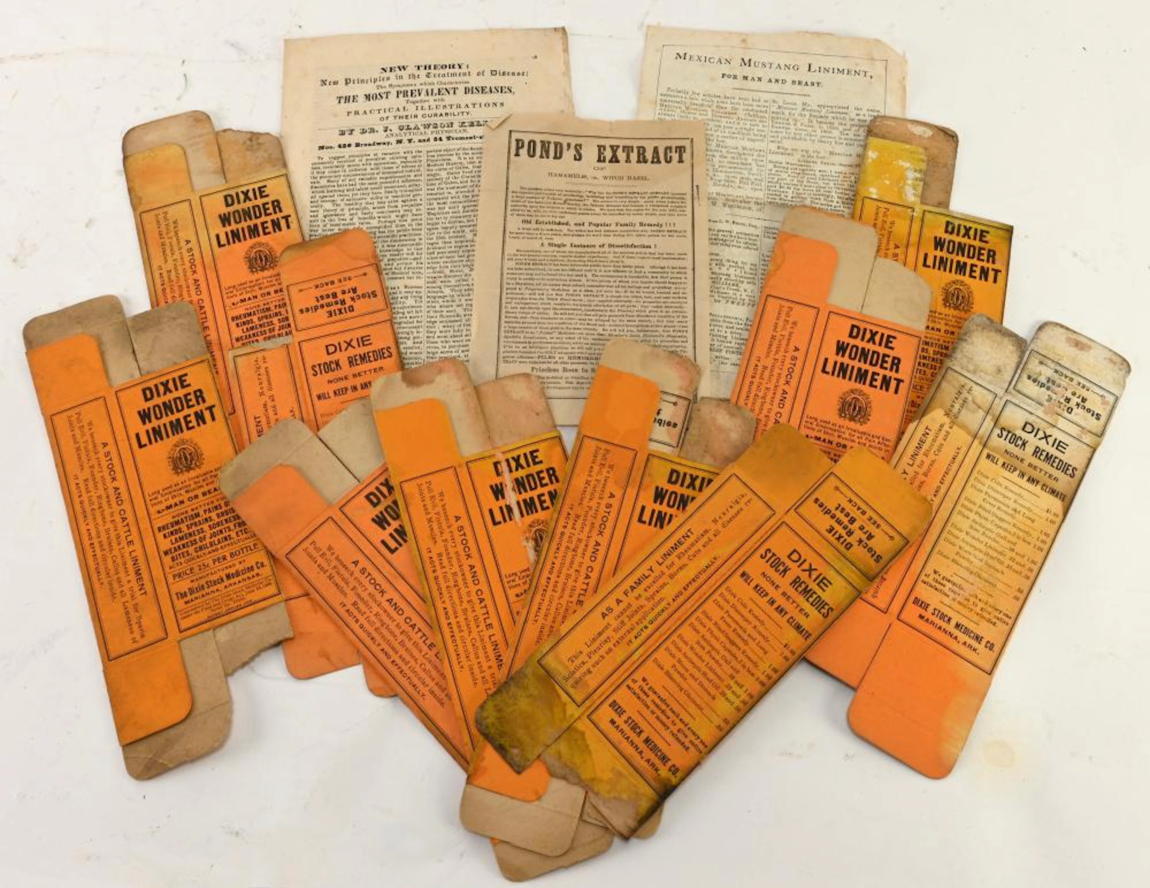 Antique Dixie Wonder Liniment Stock Remedies Bottle Box Collectio