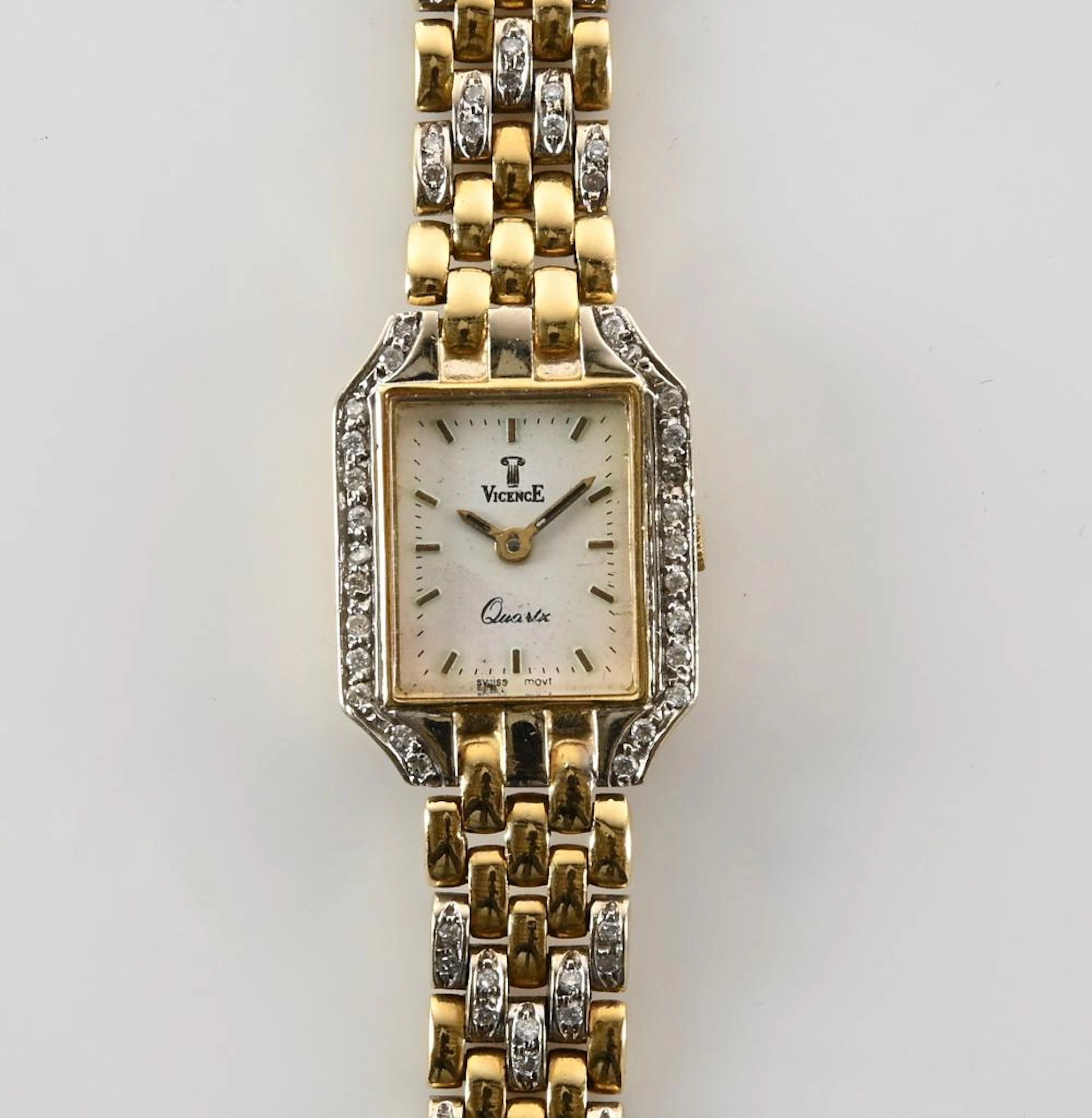 Vintage Vicence 14K Gold Diamonds Ladies Wristwatch