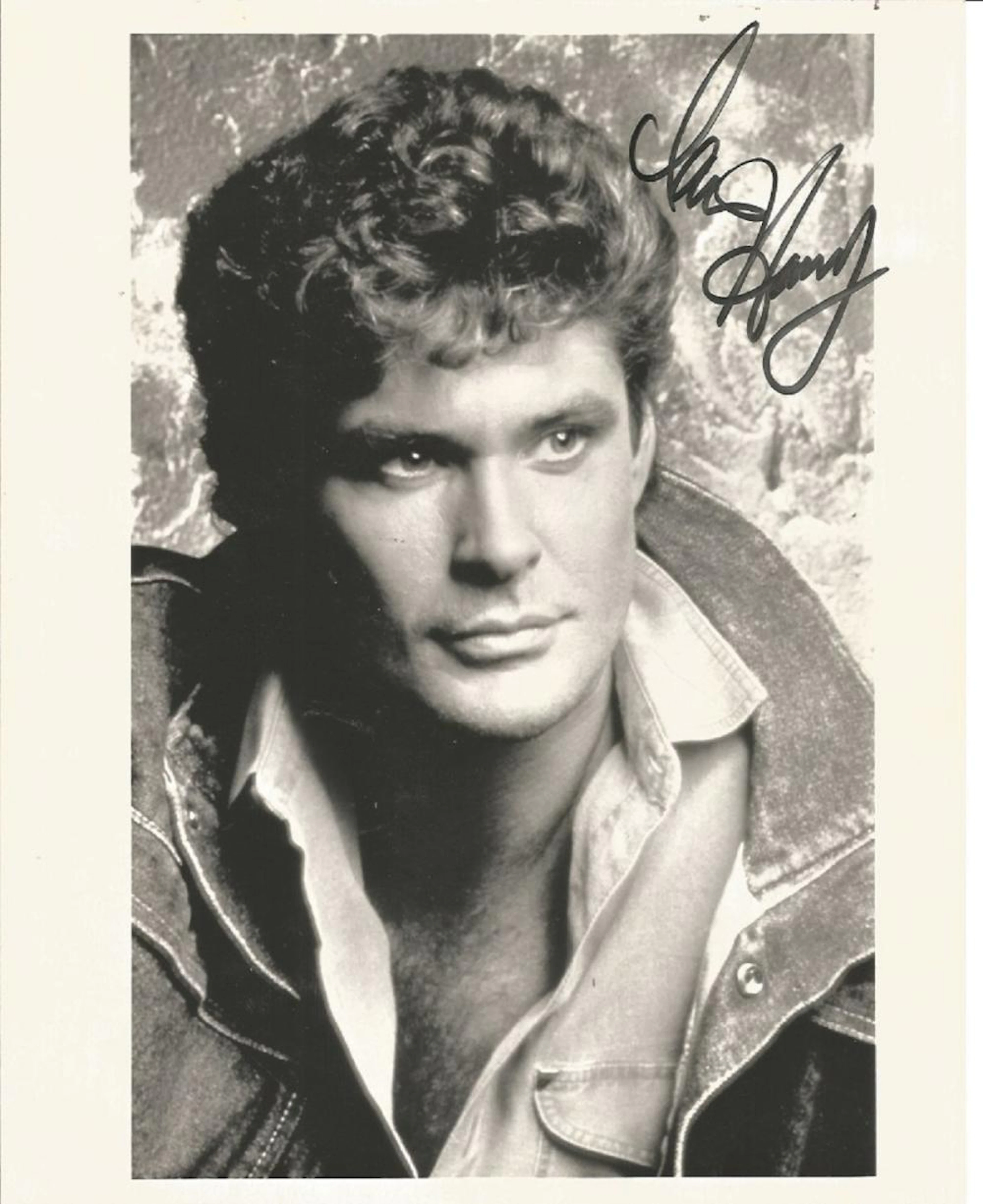 David Hasselhoff signed 10x8 black and white photo. David Michael Hasselhoff (born July 17, 1952),