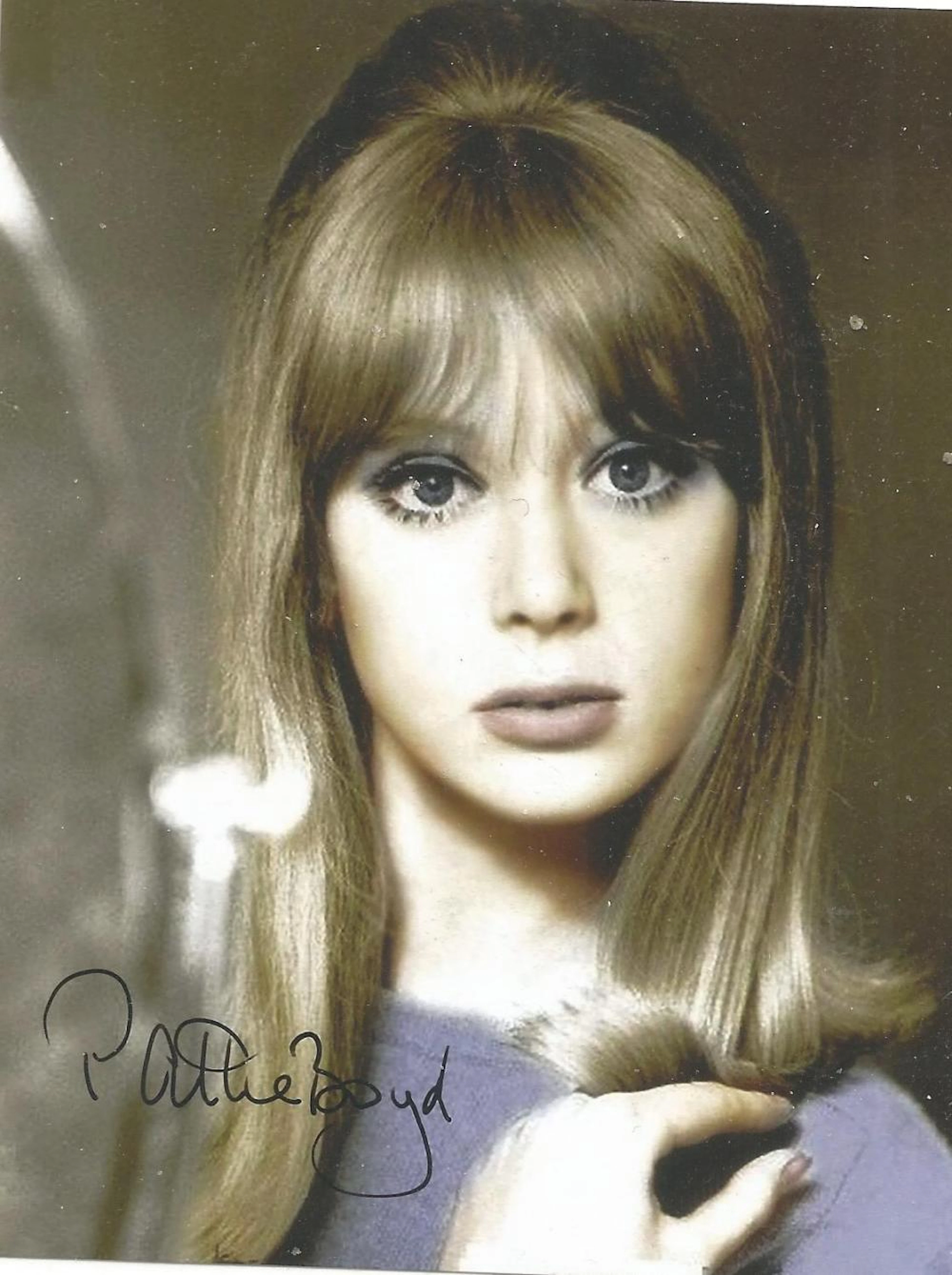 Pattie Boyd signed 6x4 colour photo. Patricia Anne Boyd (born 17 March 1944) is an English model and