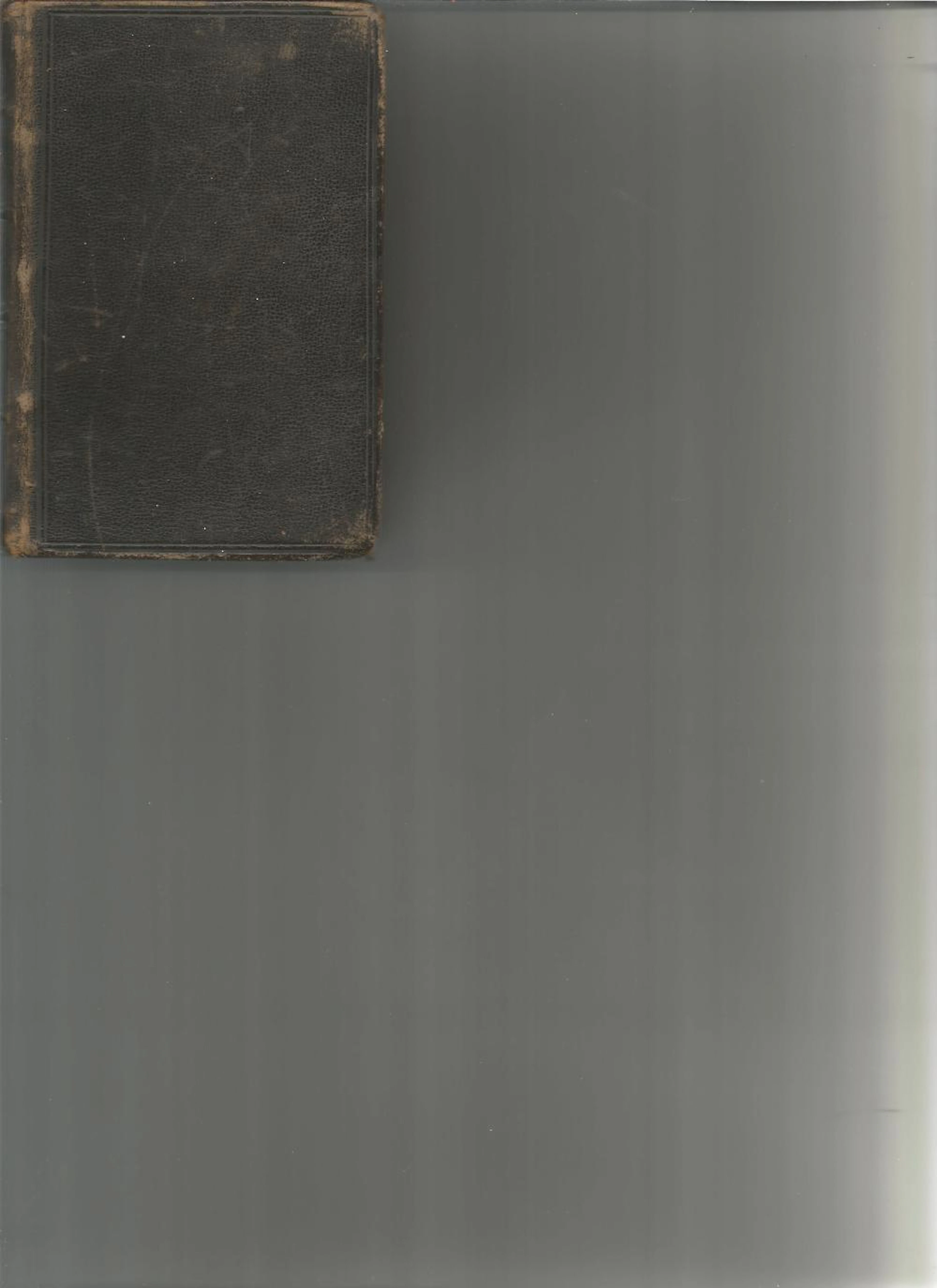 Paroissien Romain . Small hardback book in French 476 pages no dust jacket printed in France no