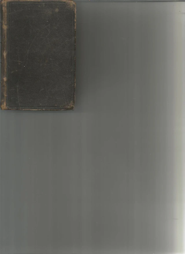 Paroissien Romain . Small hardback book in French 476 pages no dust jacket printed in France no