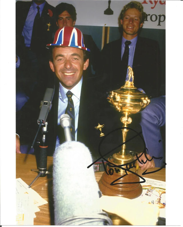 Tony Jacklin Signed 10 x 8 inch golf colour photo. Good Condition. All autographed items are genuine