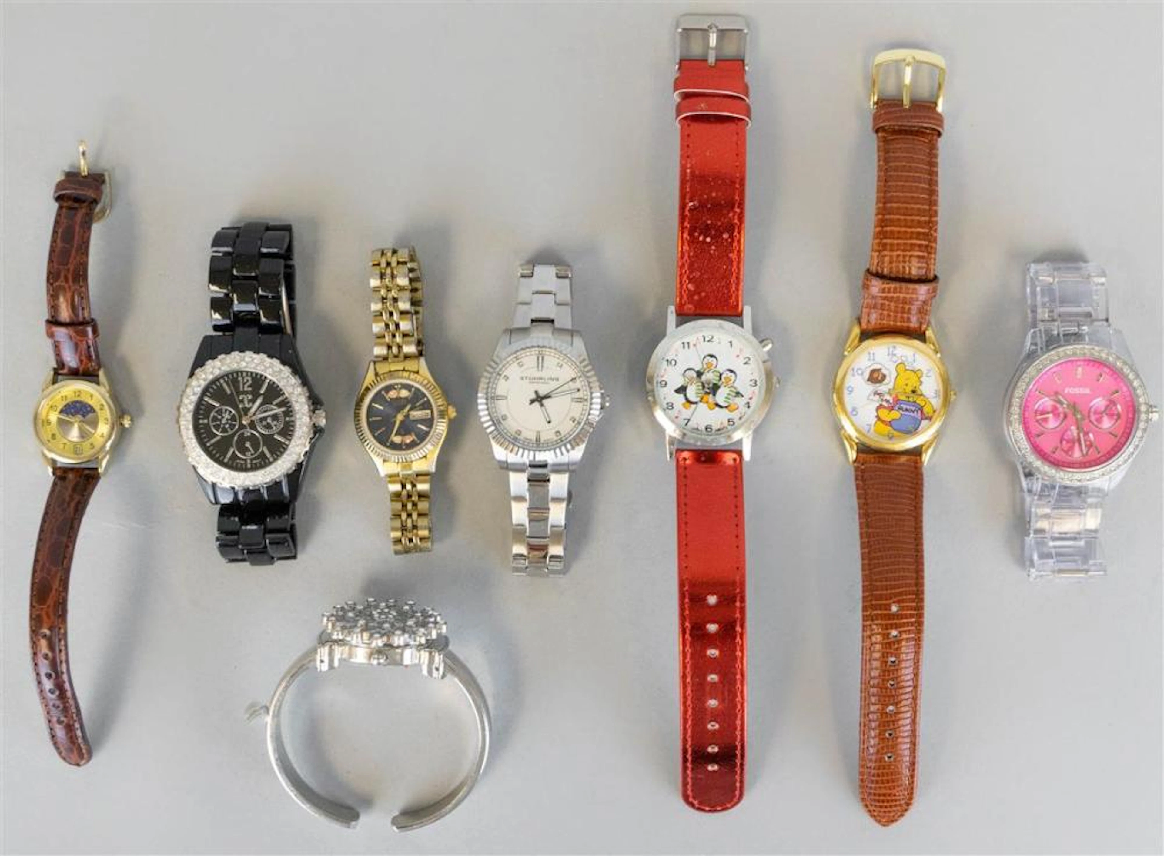 COLLECTION OF FASHION WATCHES