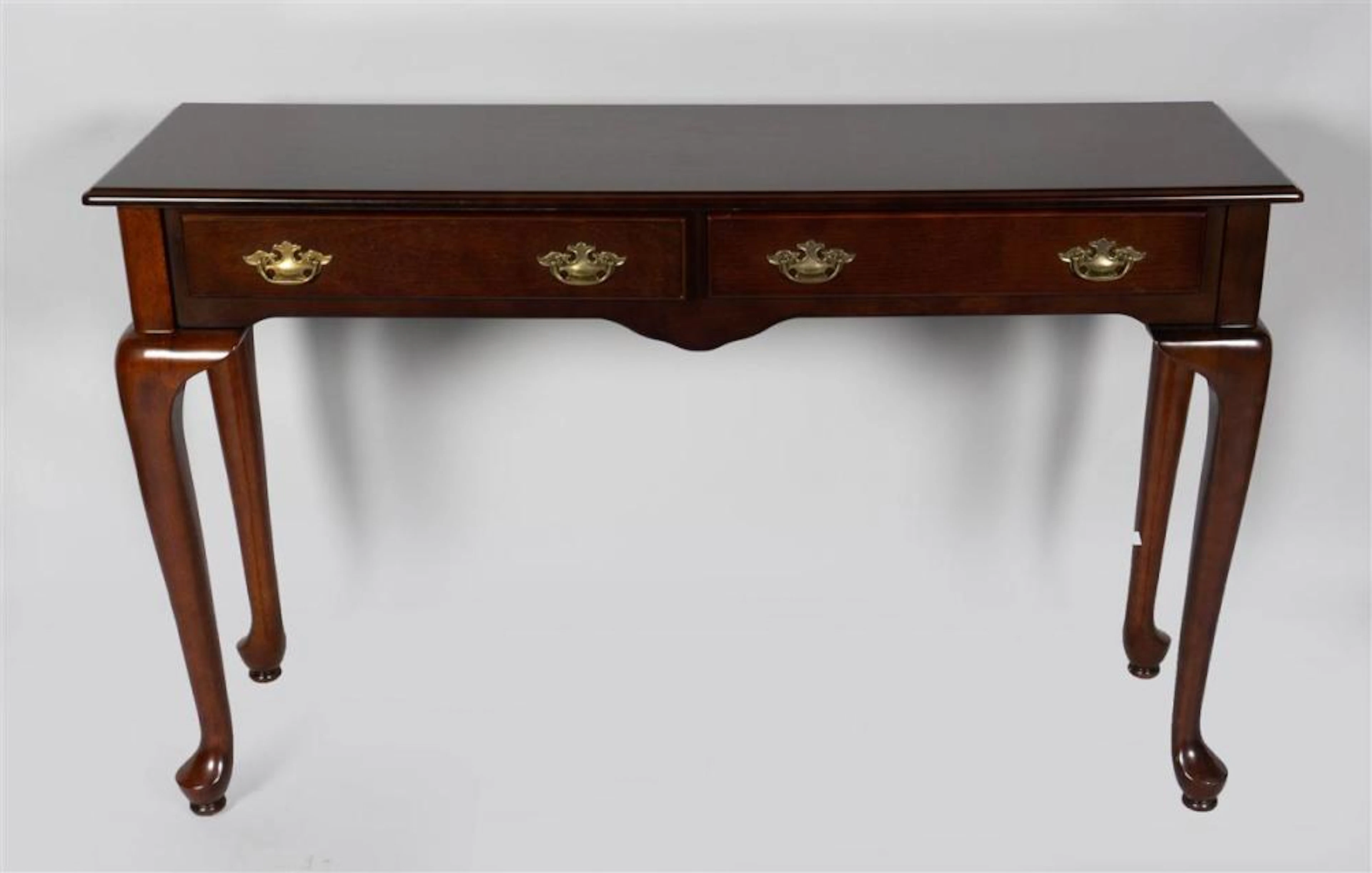 LONG MAHOGANY SIDE TABLE WITH DRAWERS