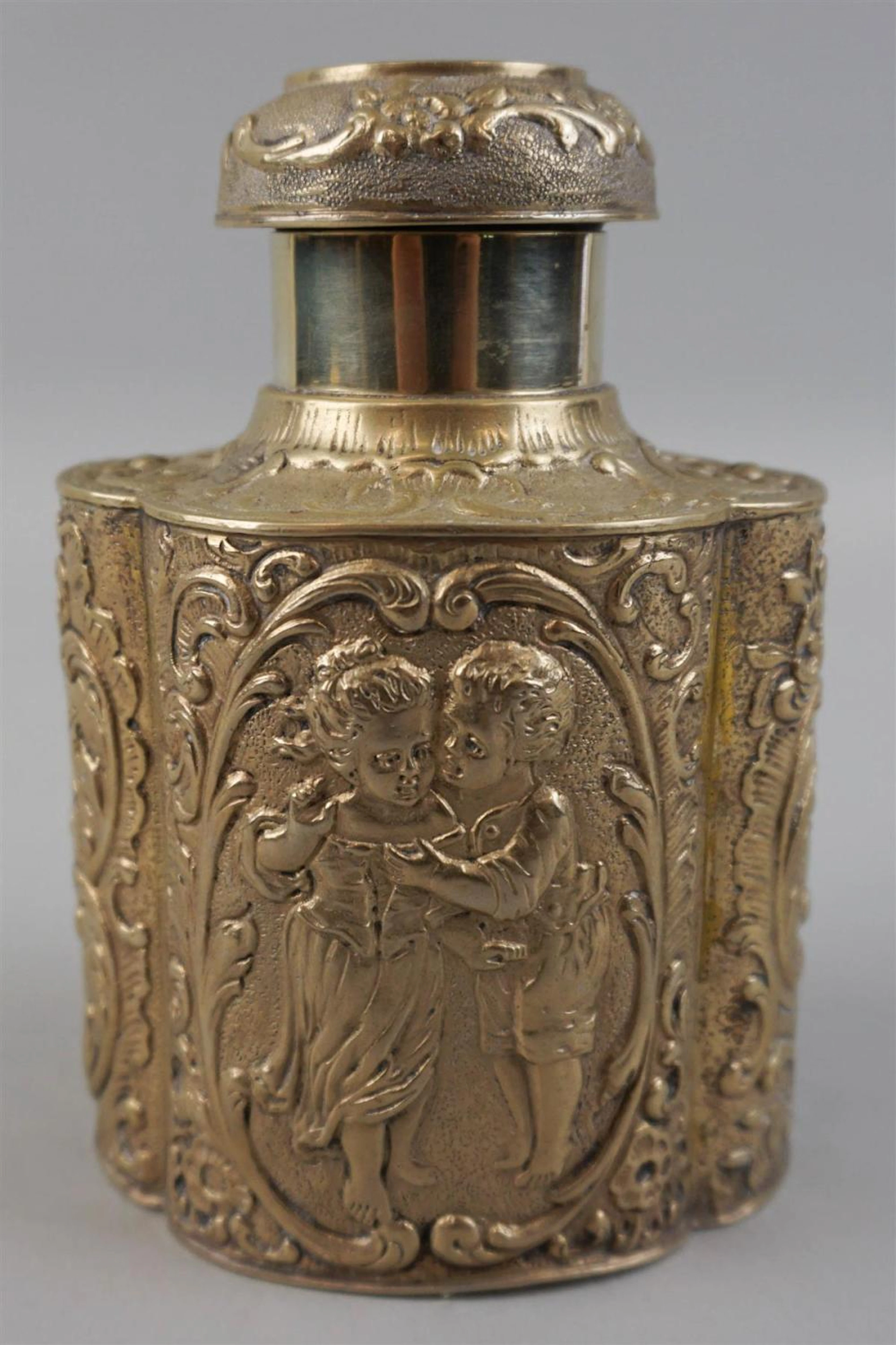 SILVERPLATED TEA CADDY