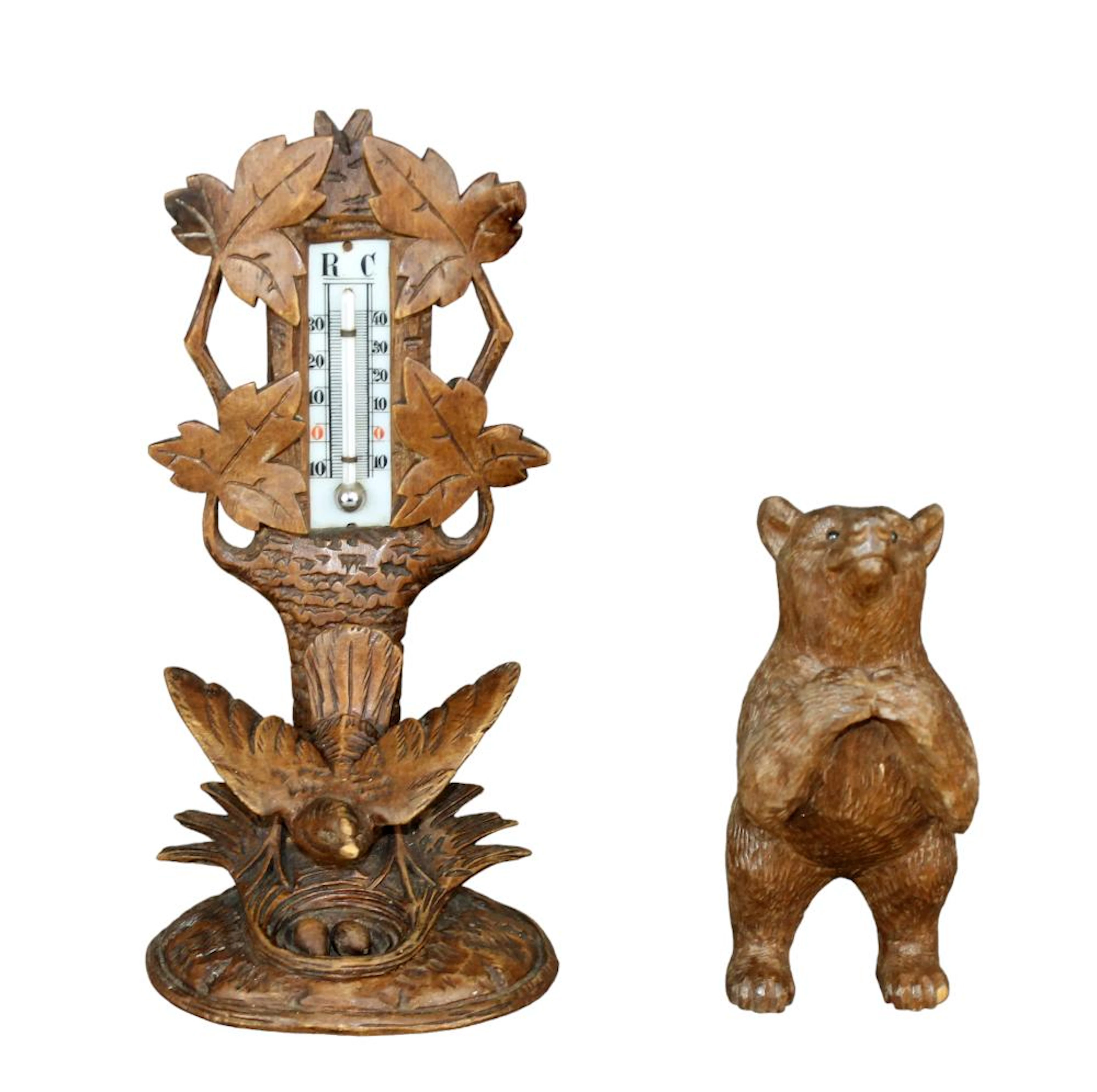 Lot of 2 French Black Forest carvings: miniature bear and thermometer with birds