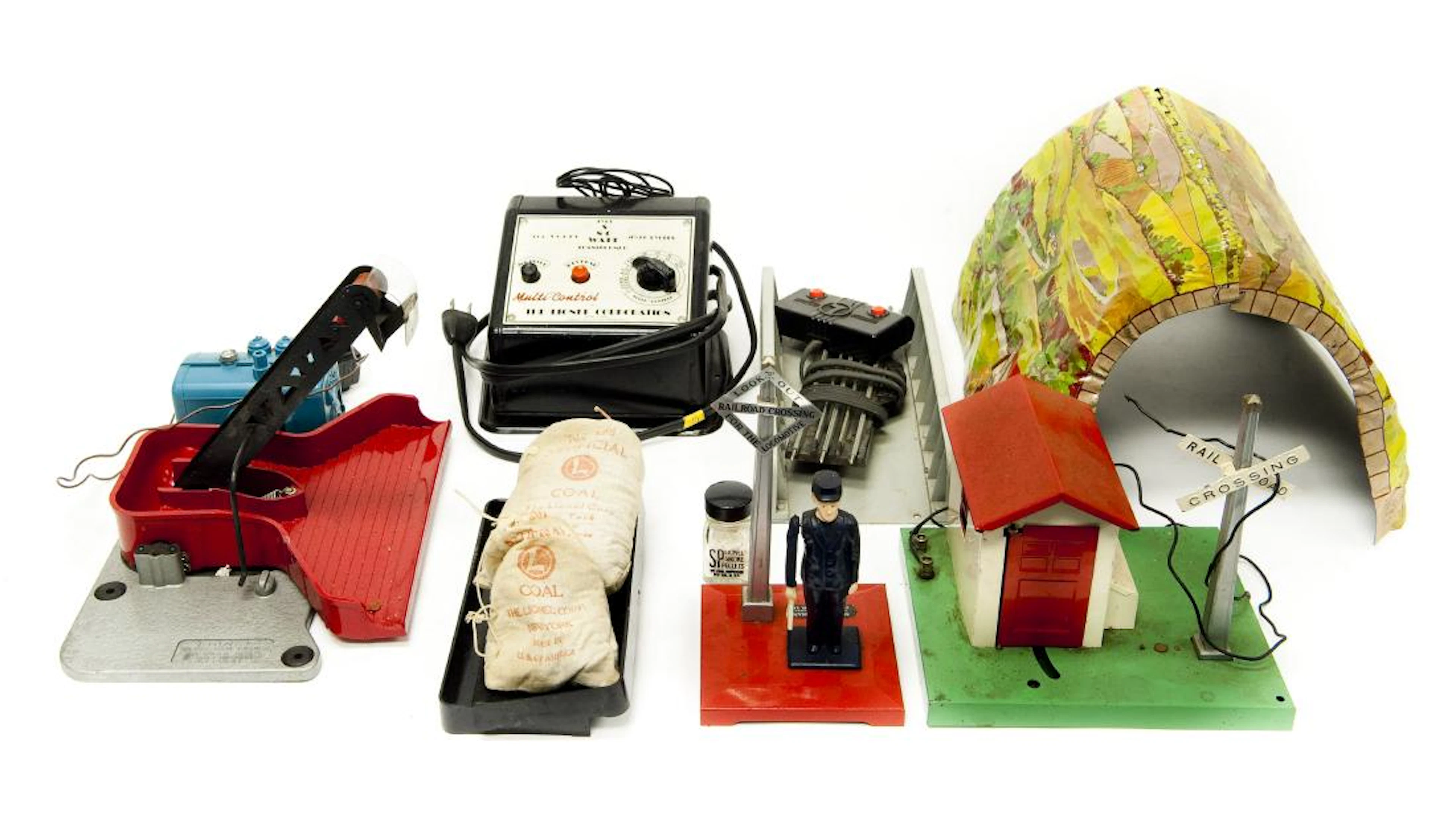 Group of Lionel 'O' Gauge Train Accessories.