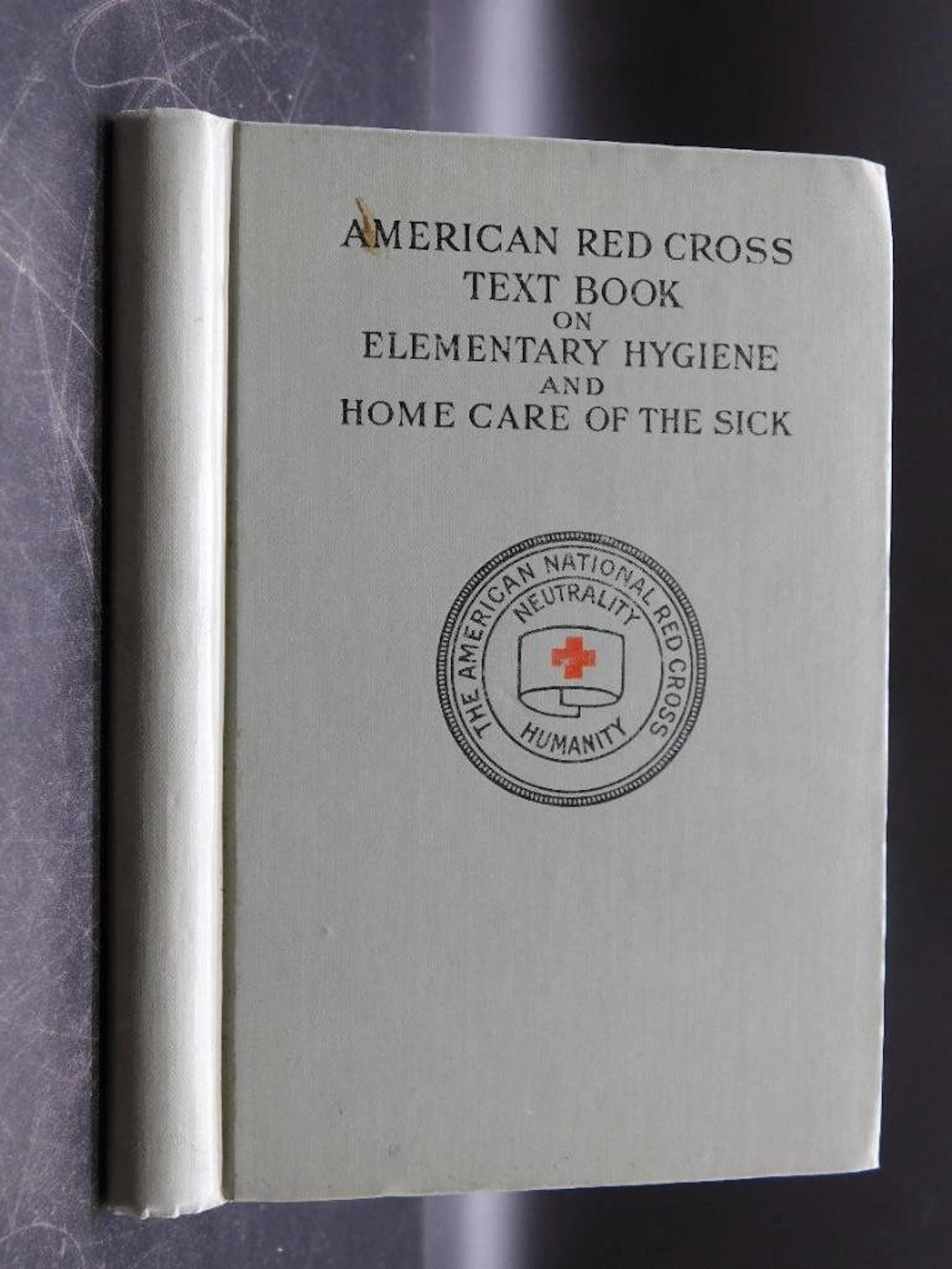1913 AMERICAN RED CROSS TEXT BOOK ON ELEMENTARY HYGIENE