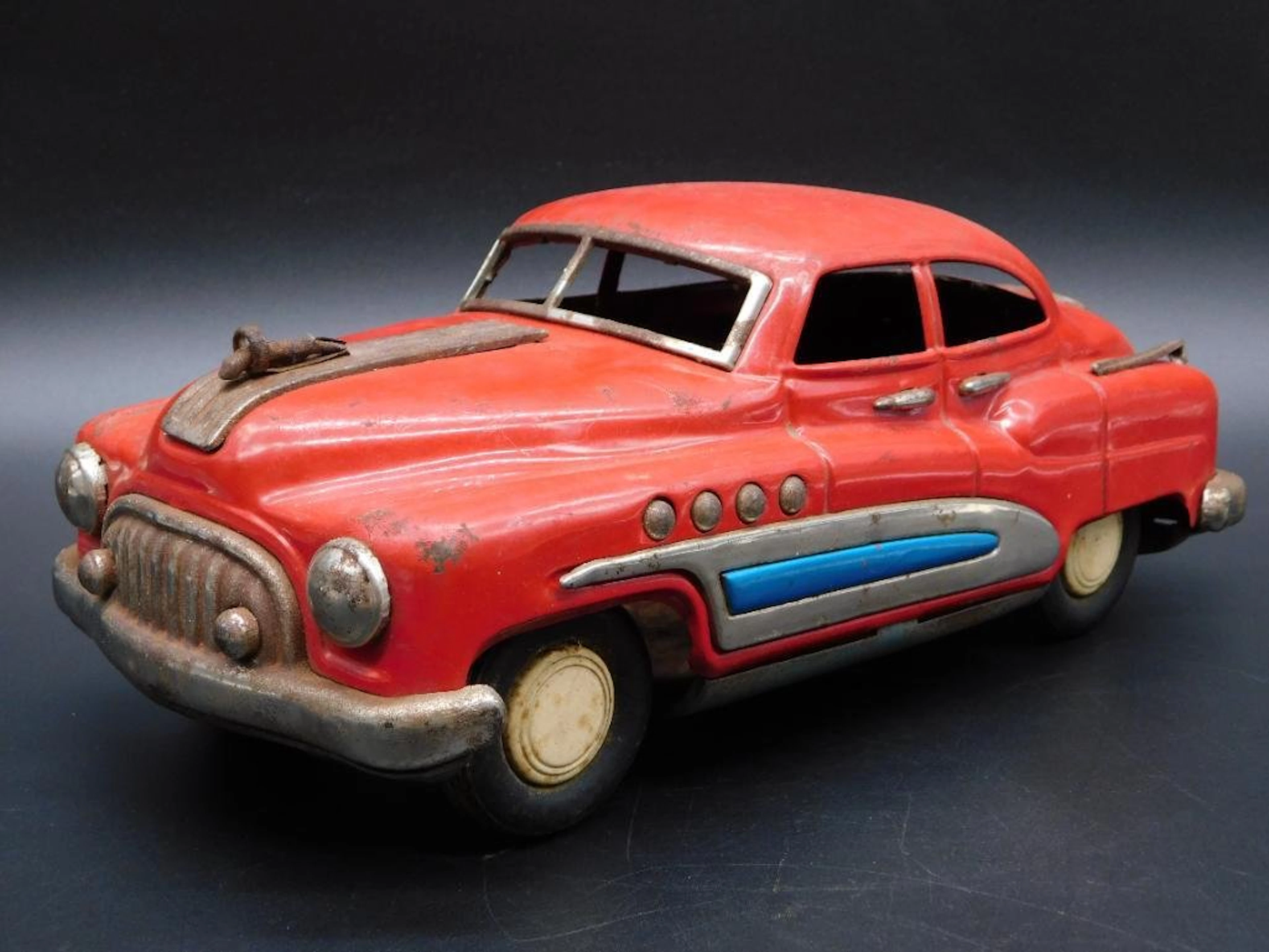 JAPANESE CAR TOY VINTAGE ANTIQUE