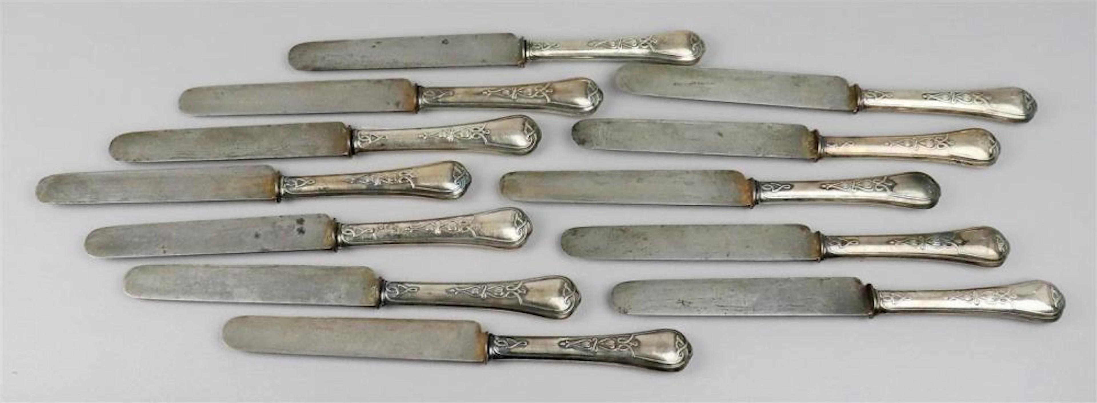 (12) Odiot 950 French silver dinner knives