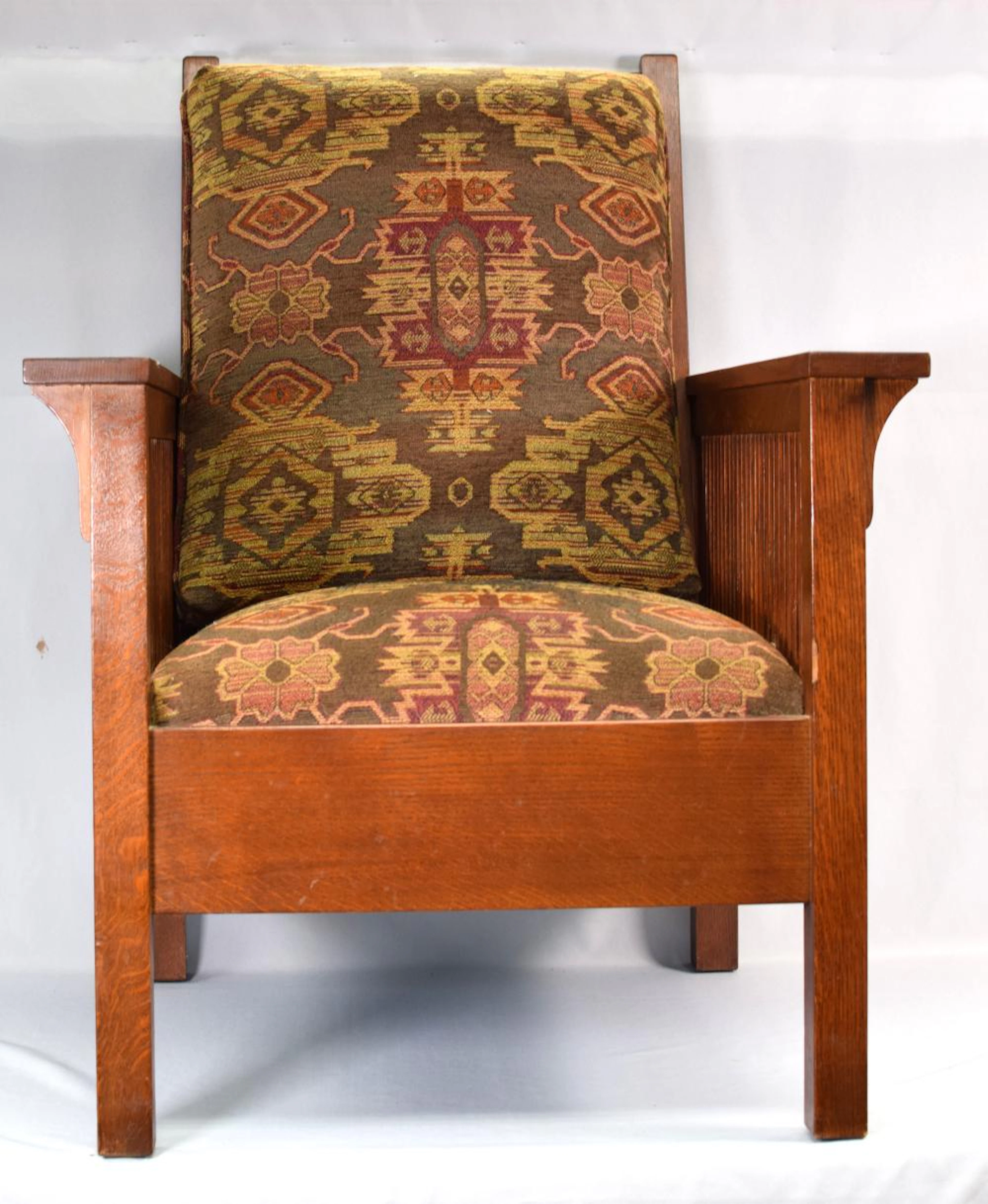 STICKLEY OAK ARTS & CRAFTS SPINDLE ARM CHAIR