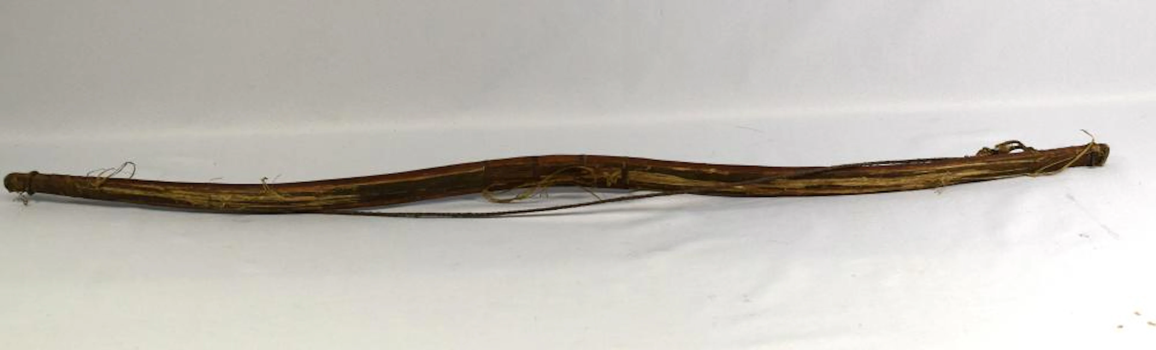 19TH NATIVE AMERICAN INDIAN SINEW WRAPPED BOW