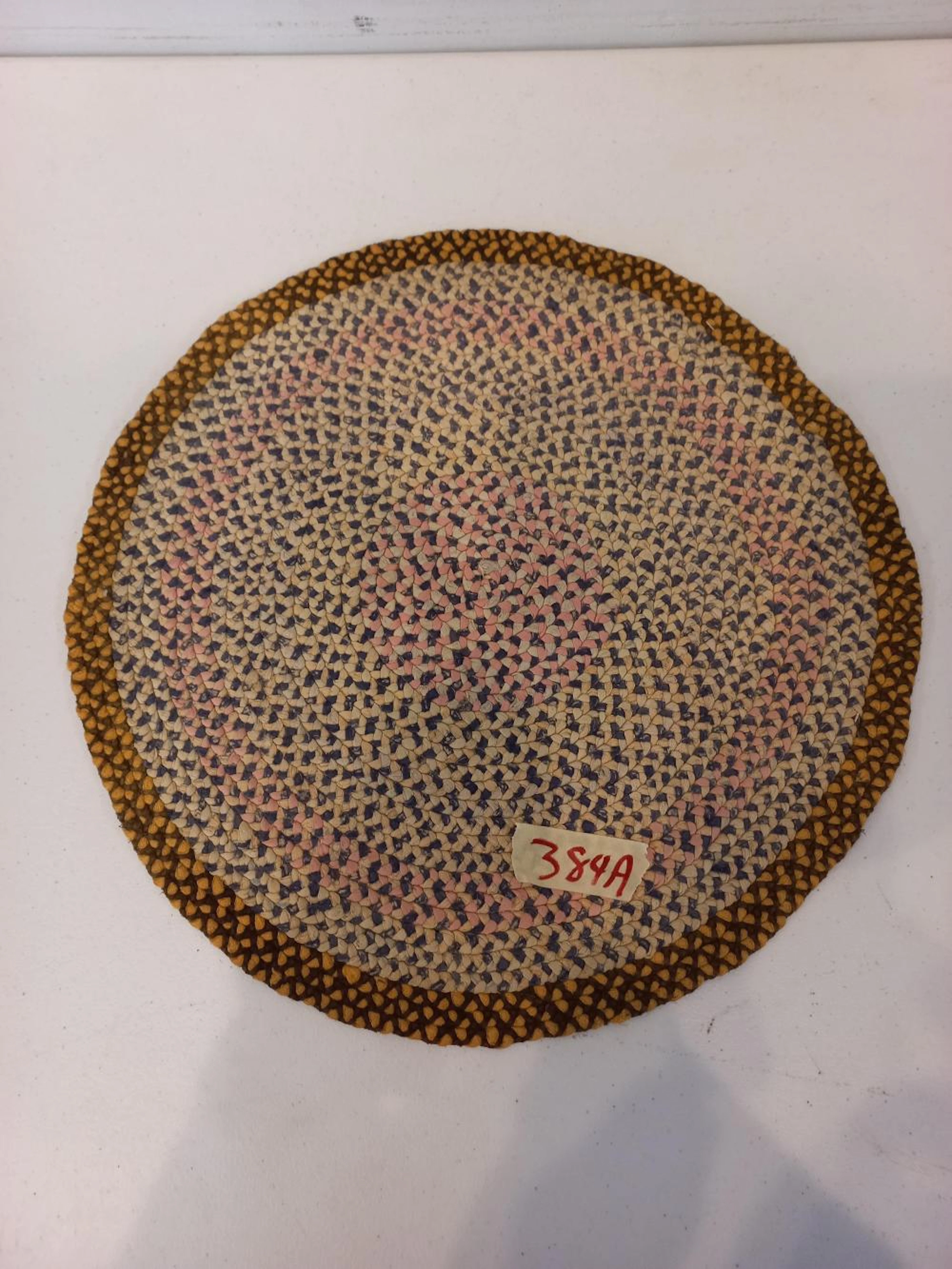 15"Round Braided Rug