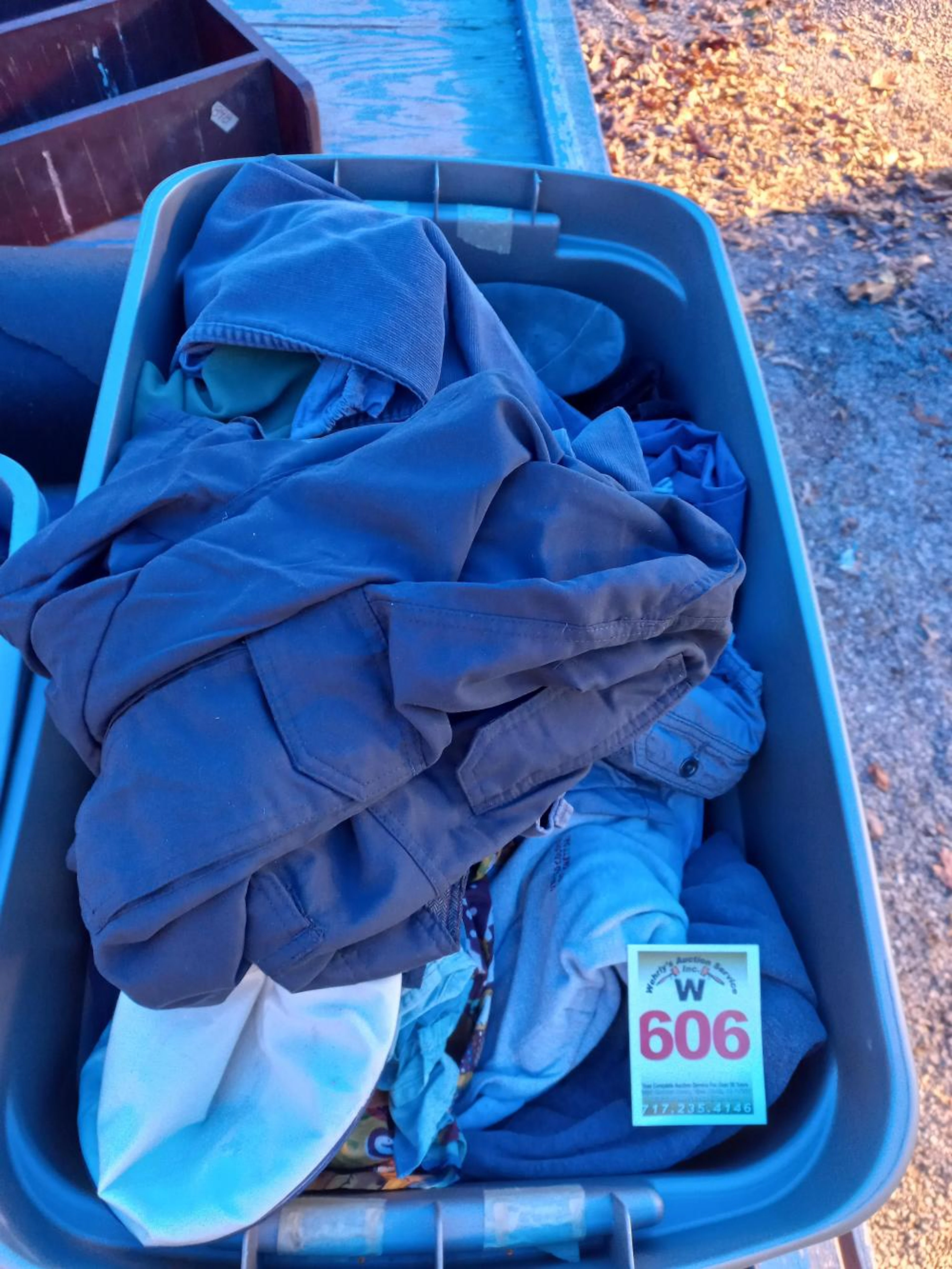 Tote- clothes