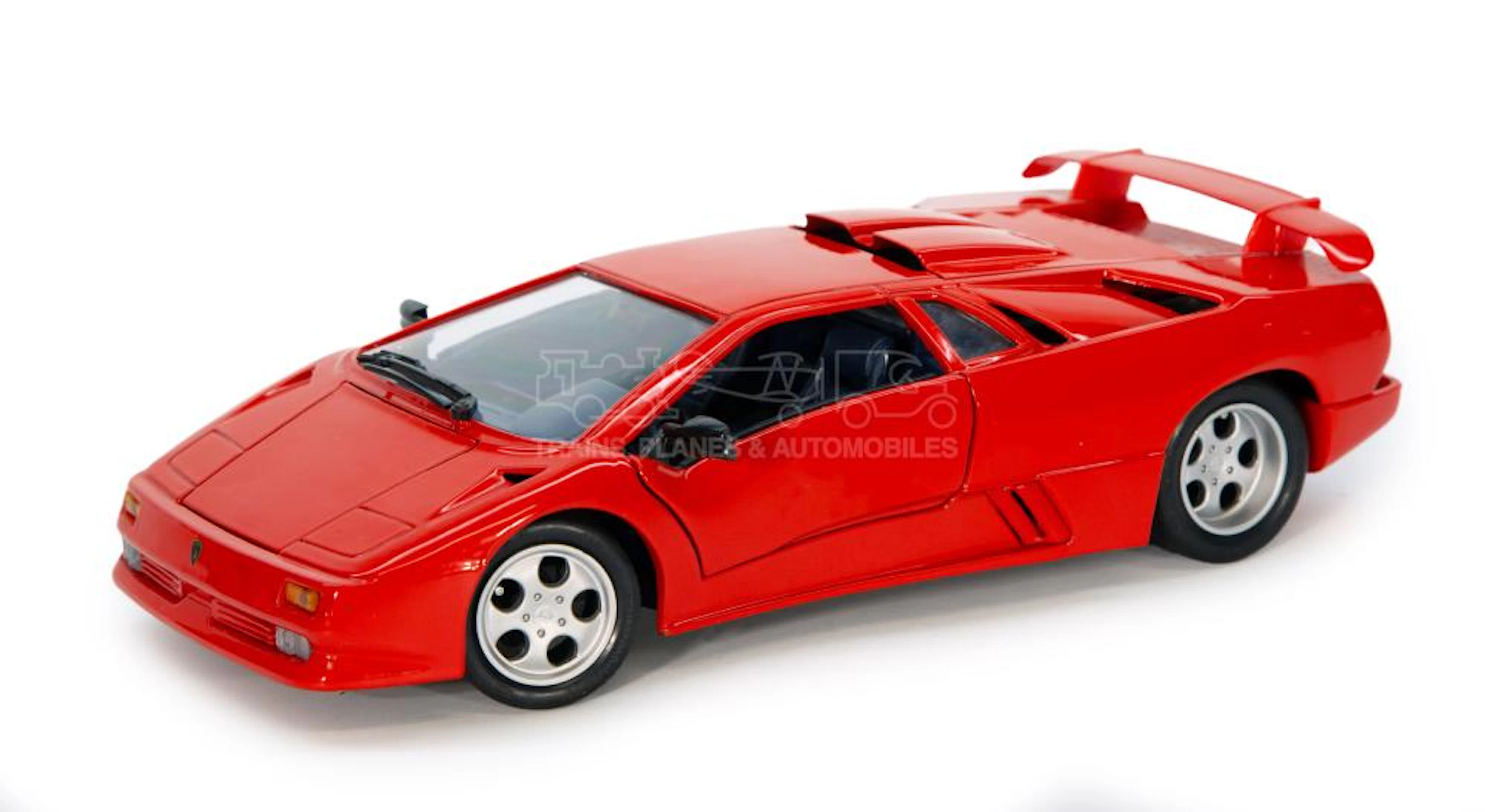 Maisto 1:18 scale Lamborghini Diablo