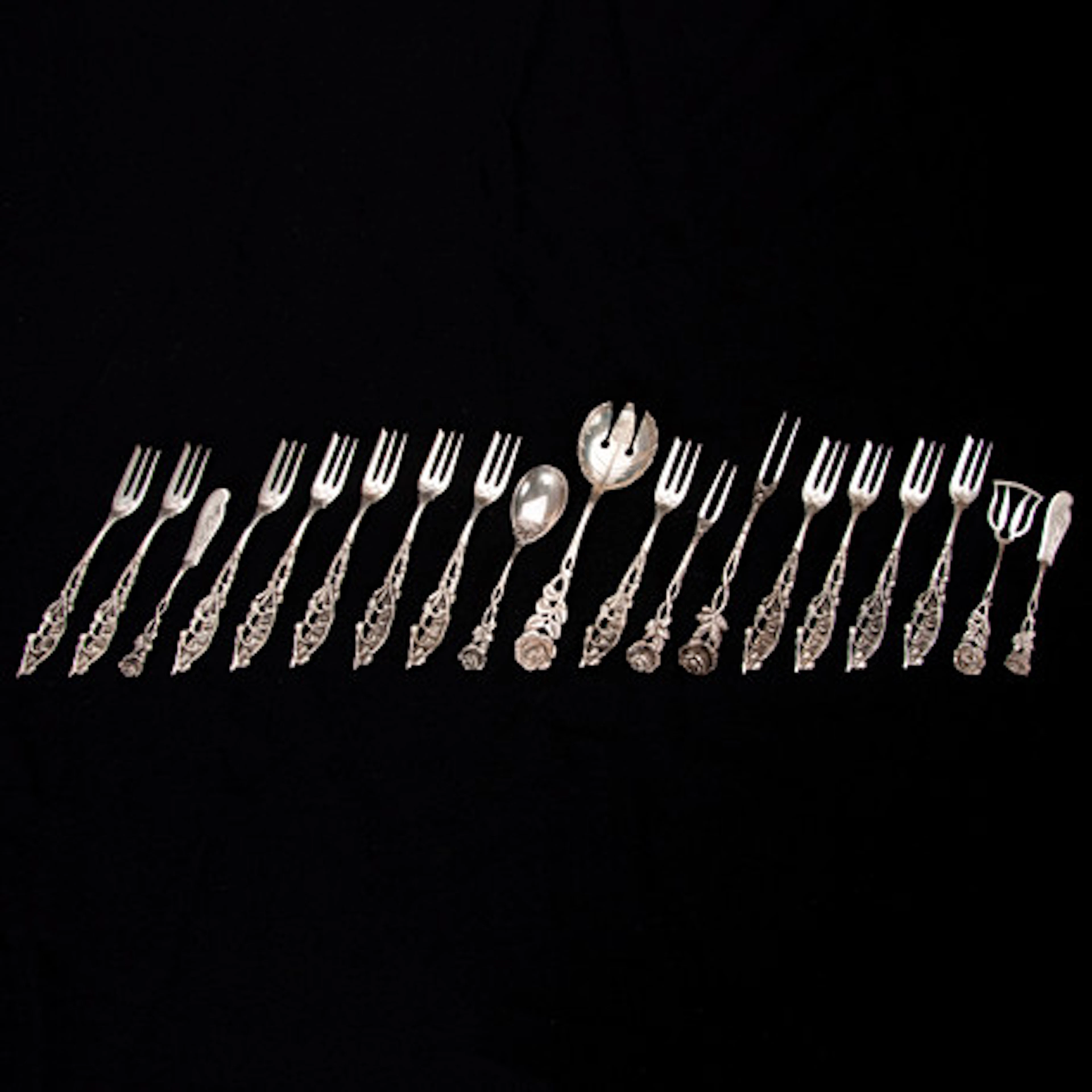 BESTICK SILVER. 19 delar, bakelsegafflar m…