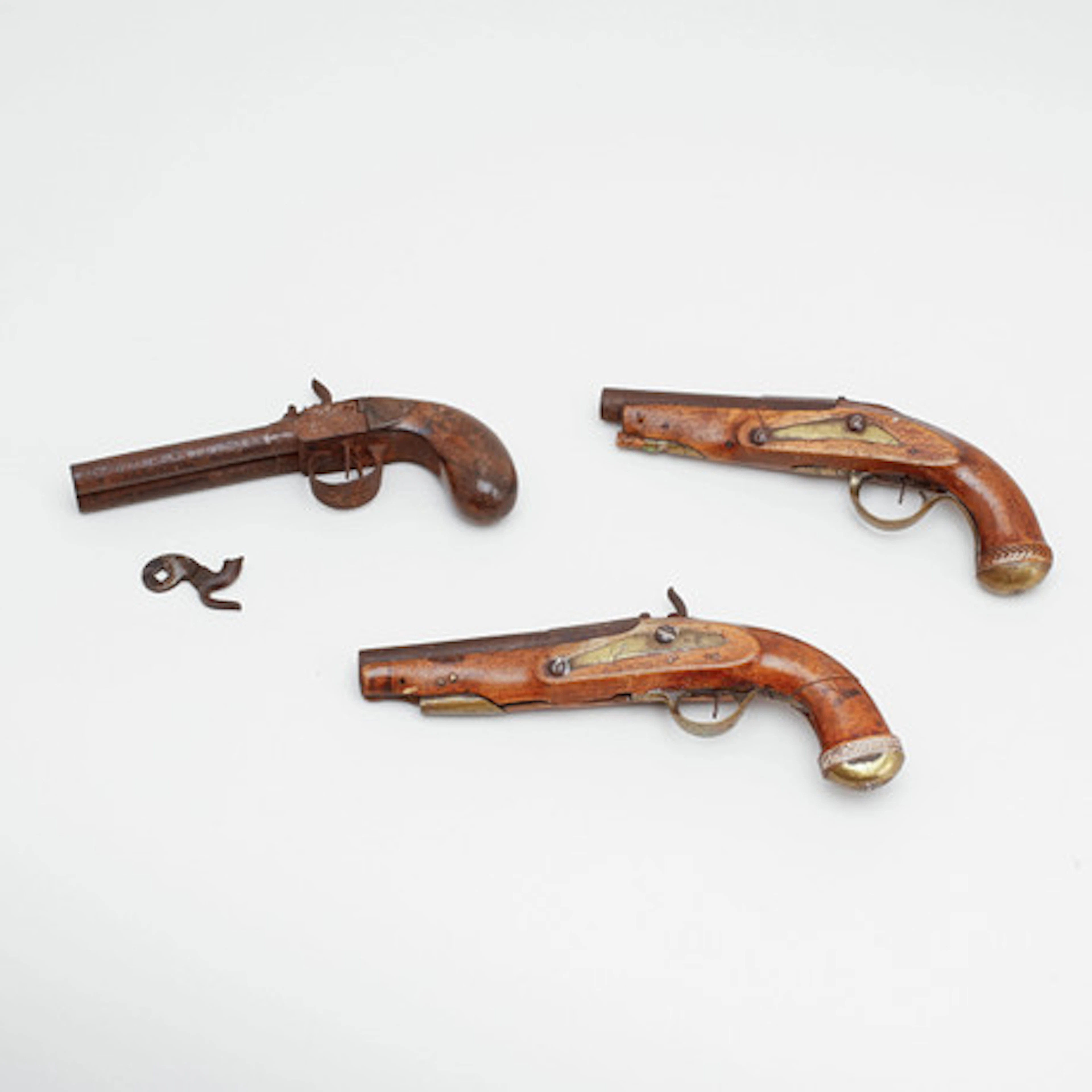 SLAGLÅSPISTOLER, 3 st, 1800-tal.