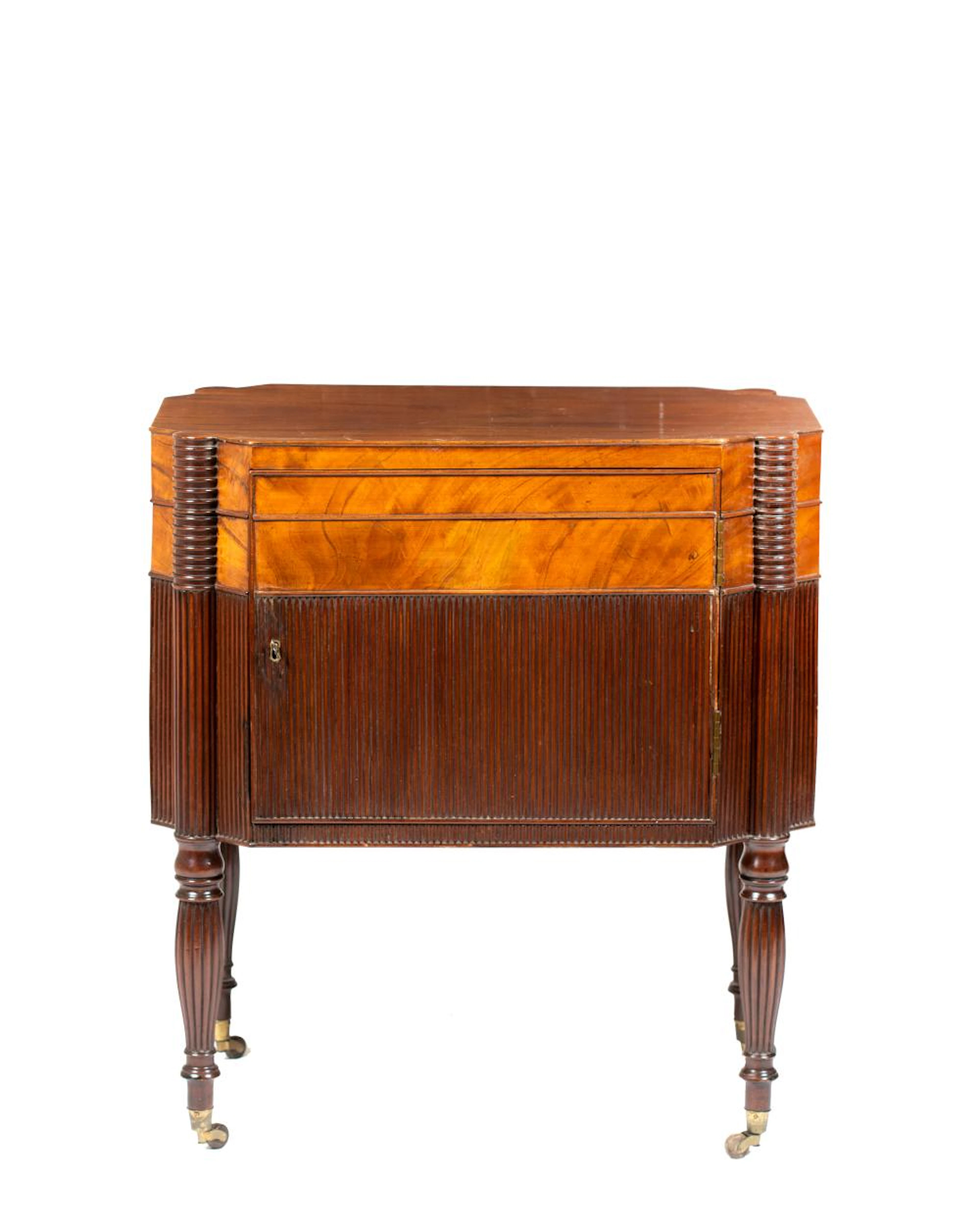Rhode Island Sheraton Mahogany Cellarette Cabinet