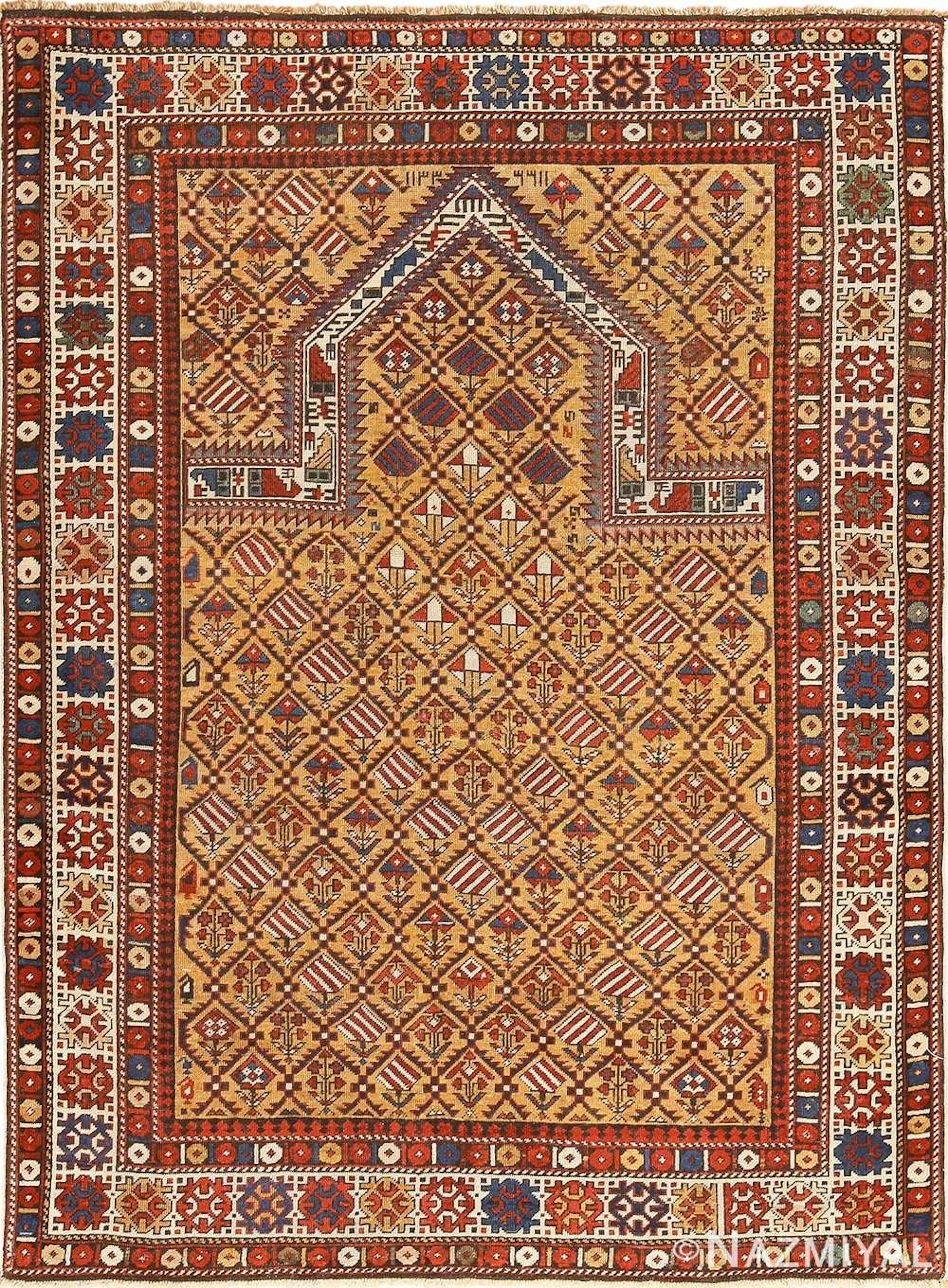 Antique Caucasian Dagestan rug , 4 ft 5 in x 5 ft 10 in ( 1.35 m x 1.78 m )