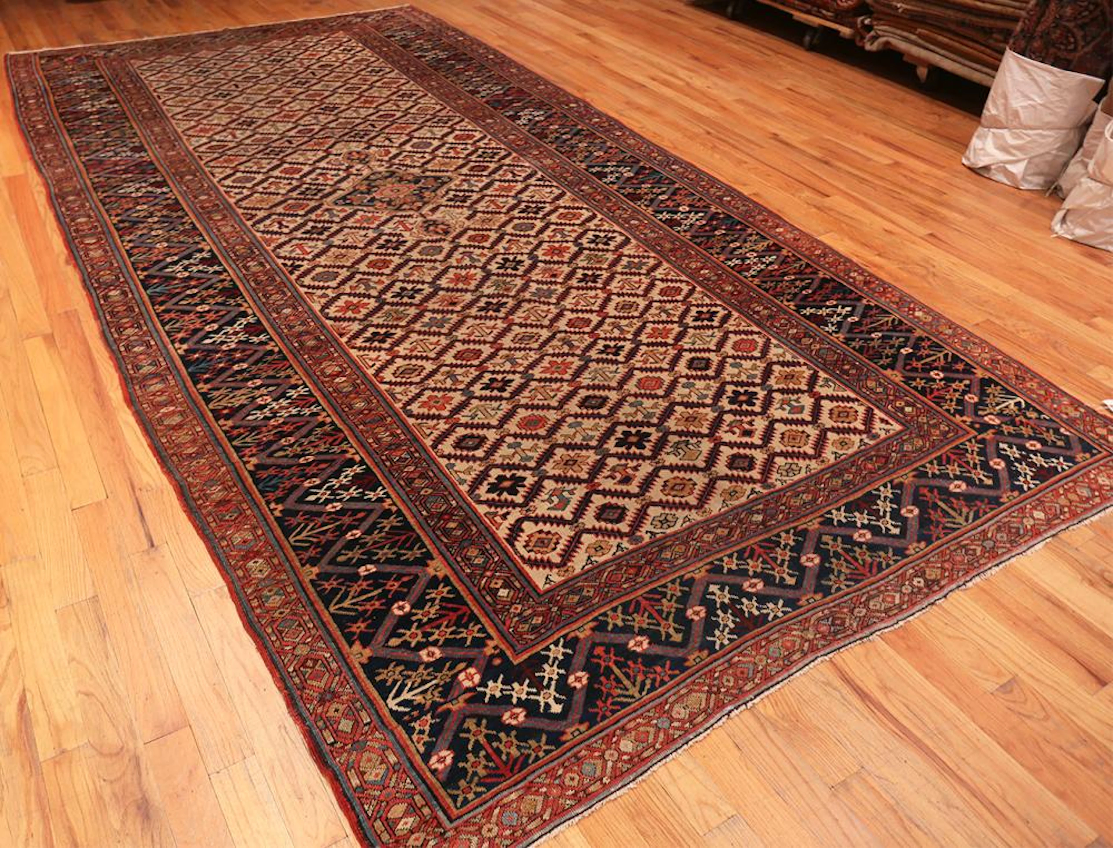 Antique N.W Persian runner , 7 ft 5 in x 14 ft 6 in ( 2.26 m x 4.42 m )