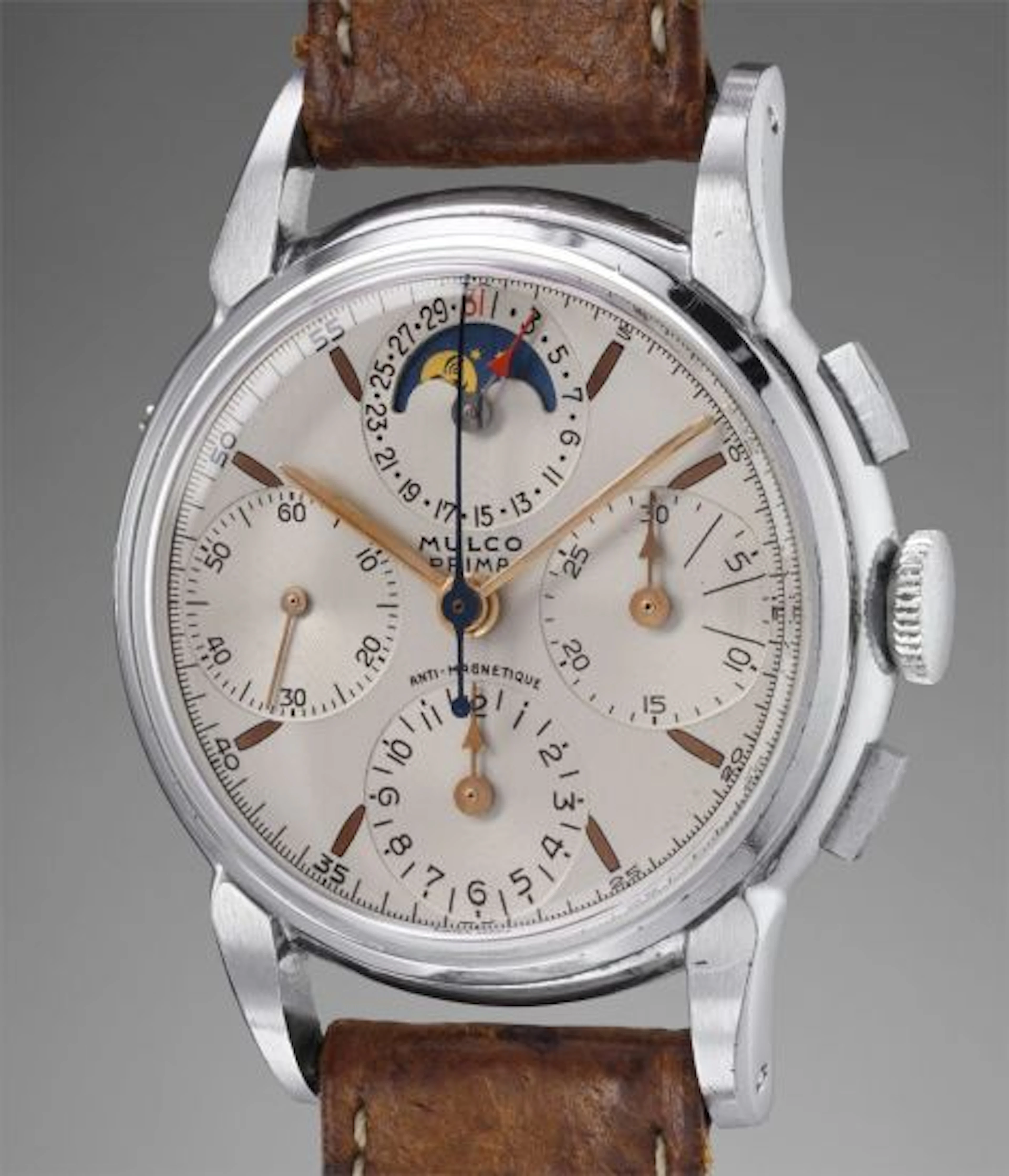 An attractive chrome-plated chronograph wristwatch with date and moonphases