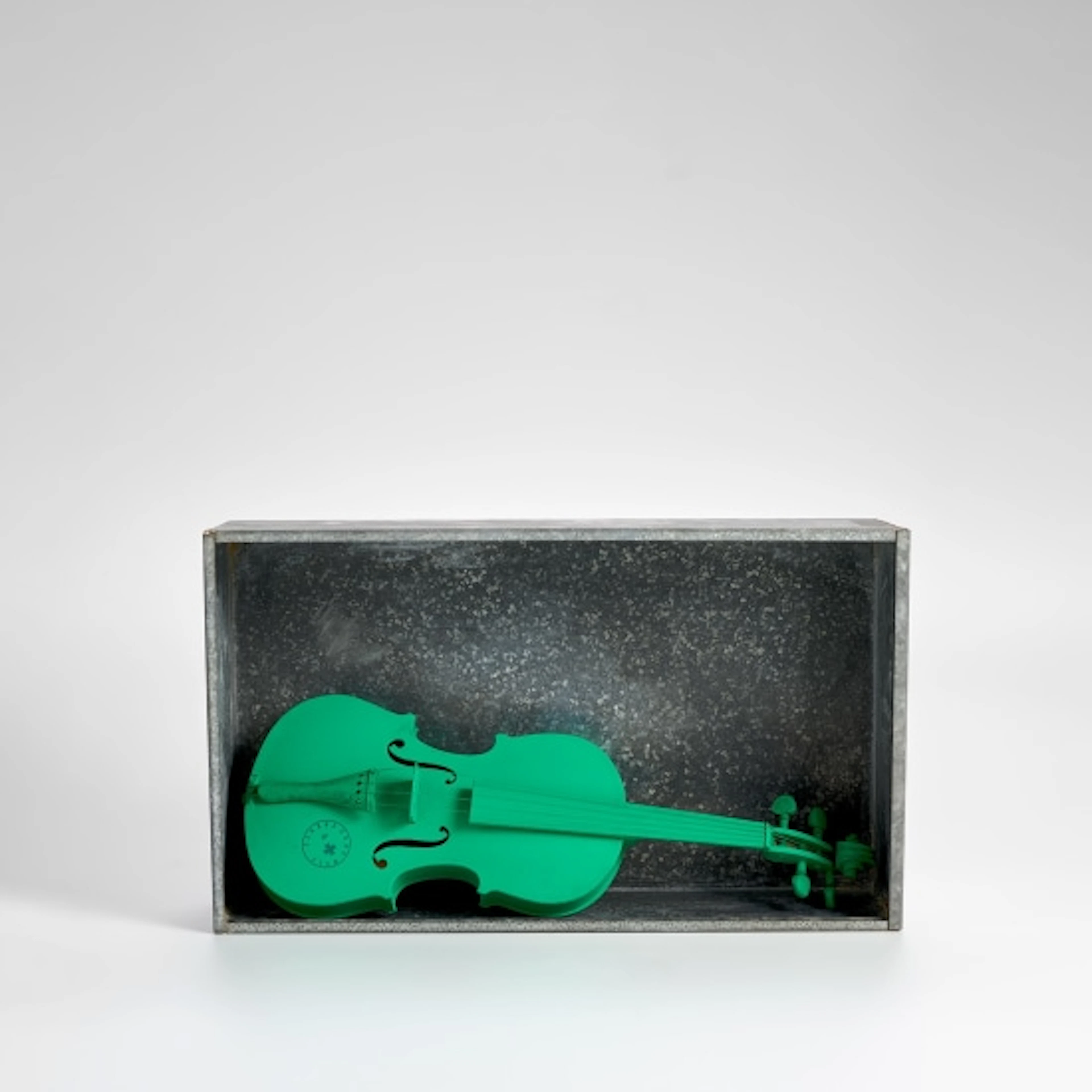 Joseph Beuys - Zwei Fluxus-Objekte: Grüne Geige (Two...