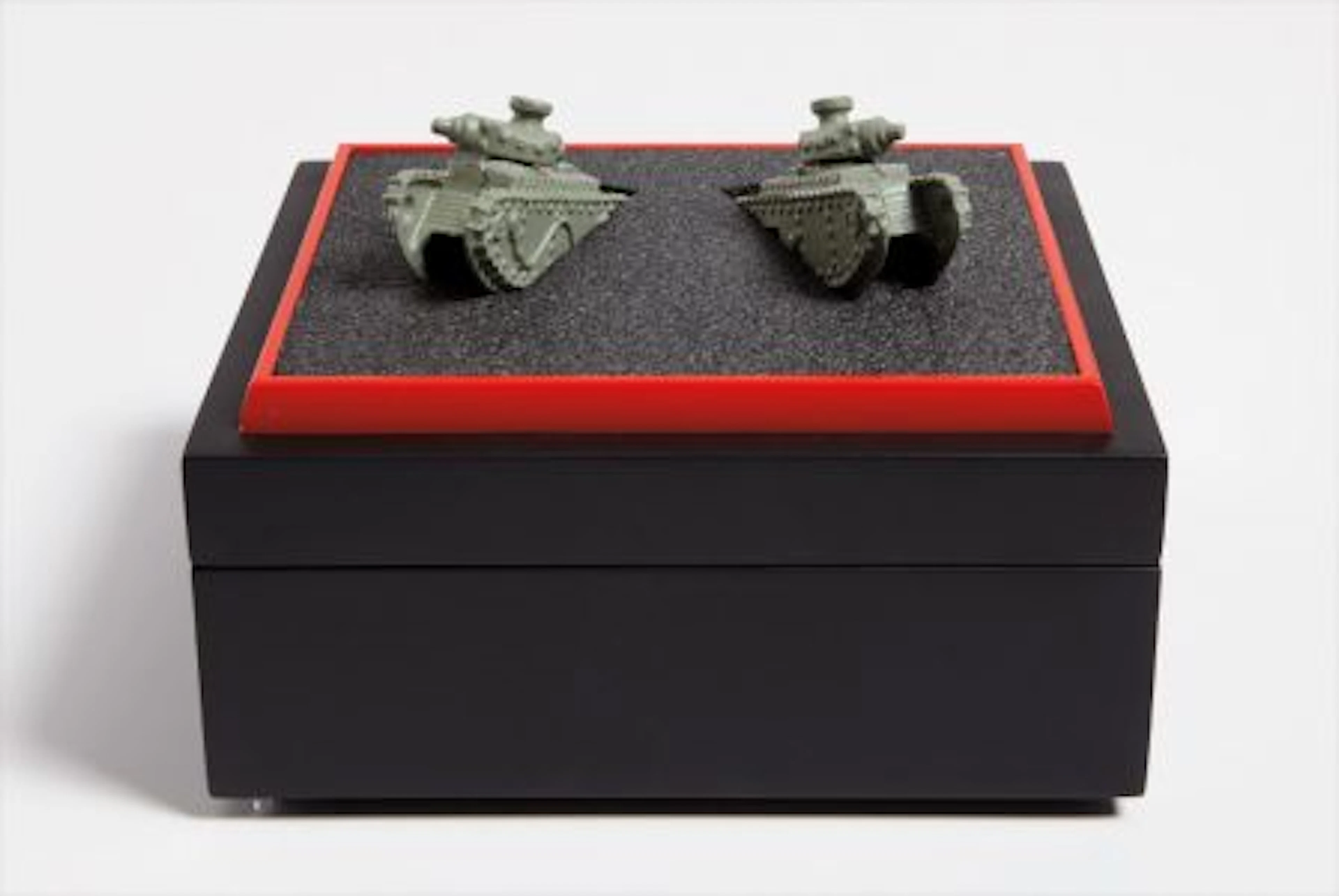 Two World War I Tanks, 2010 – Chris Burden