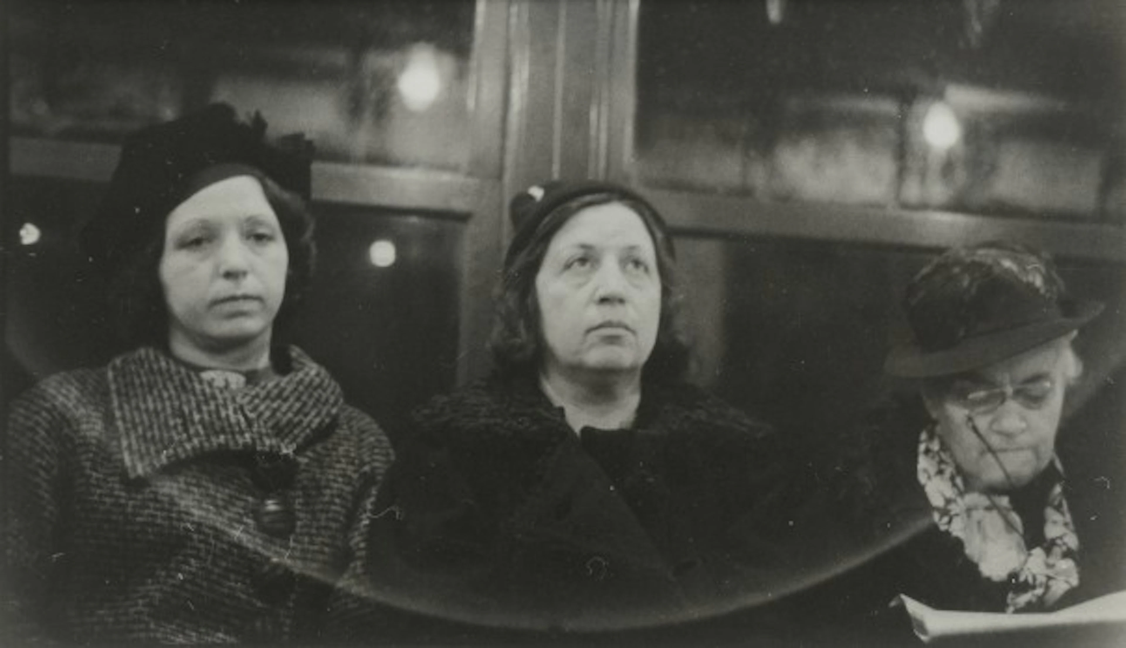 Helen Levitt - Subway Portrait (three women)