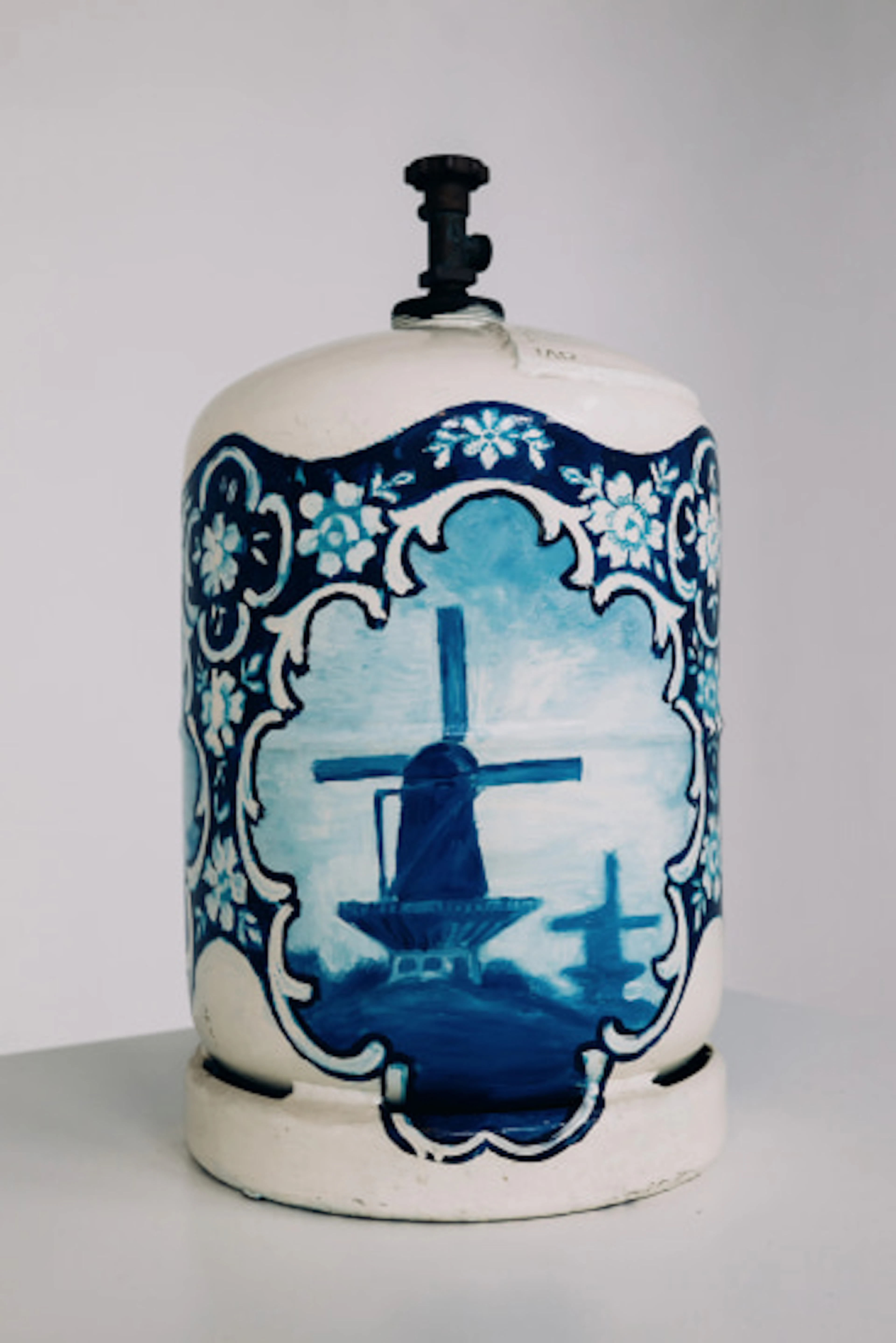 Wim Delvoye - Esso B8 988733